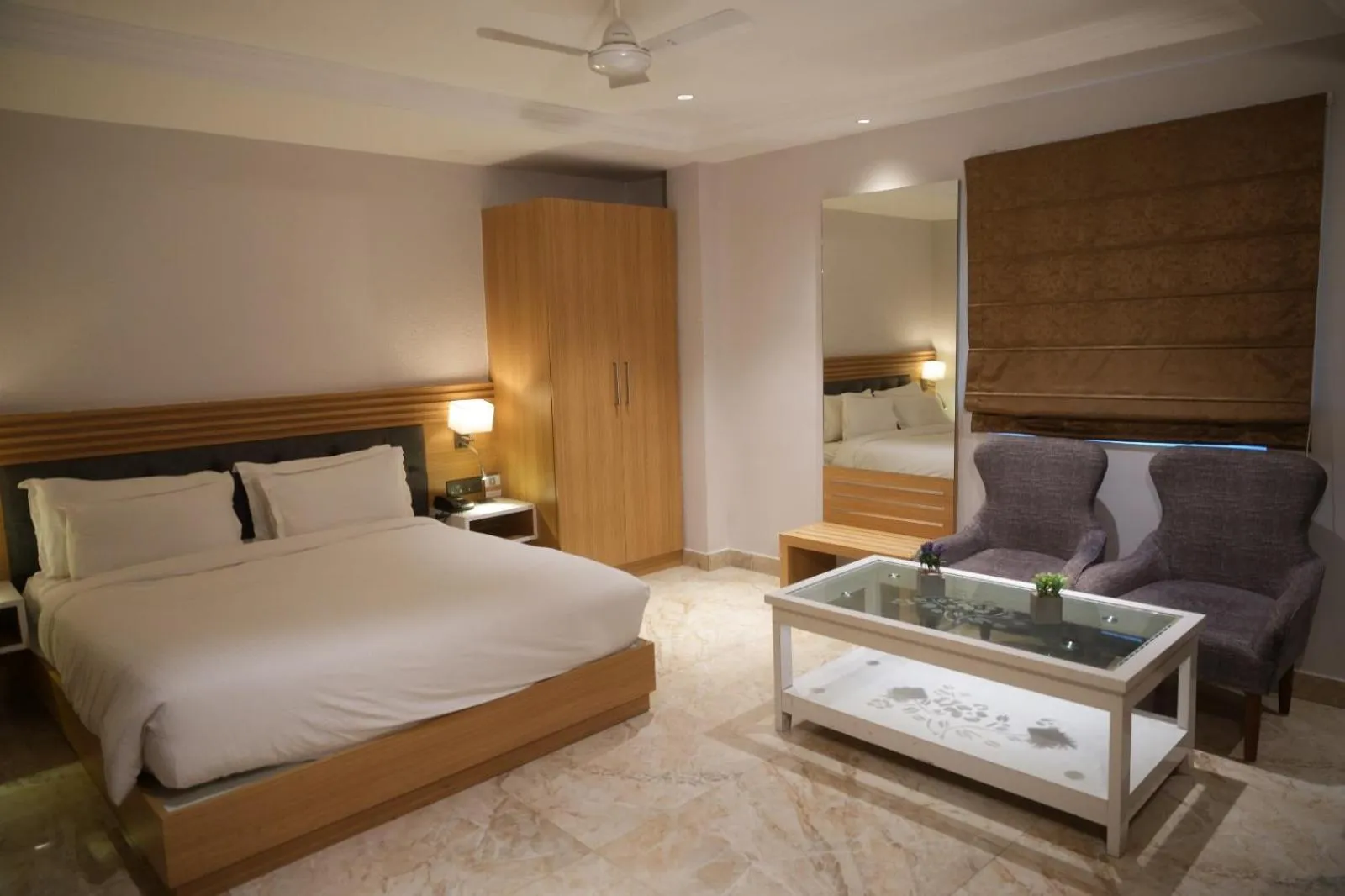 Photo of the whole room in LUXUS INN