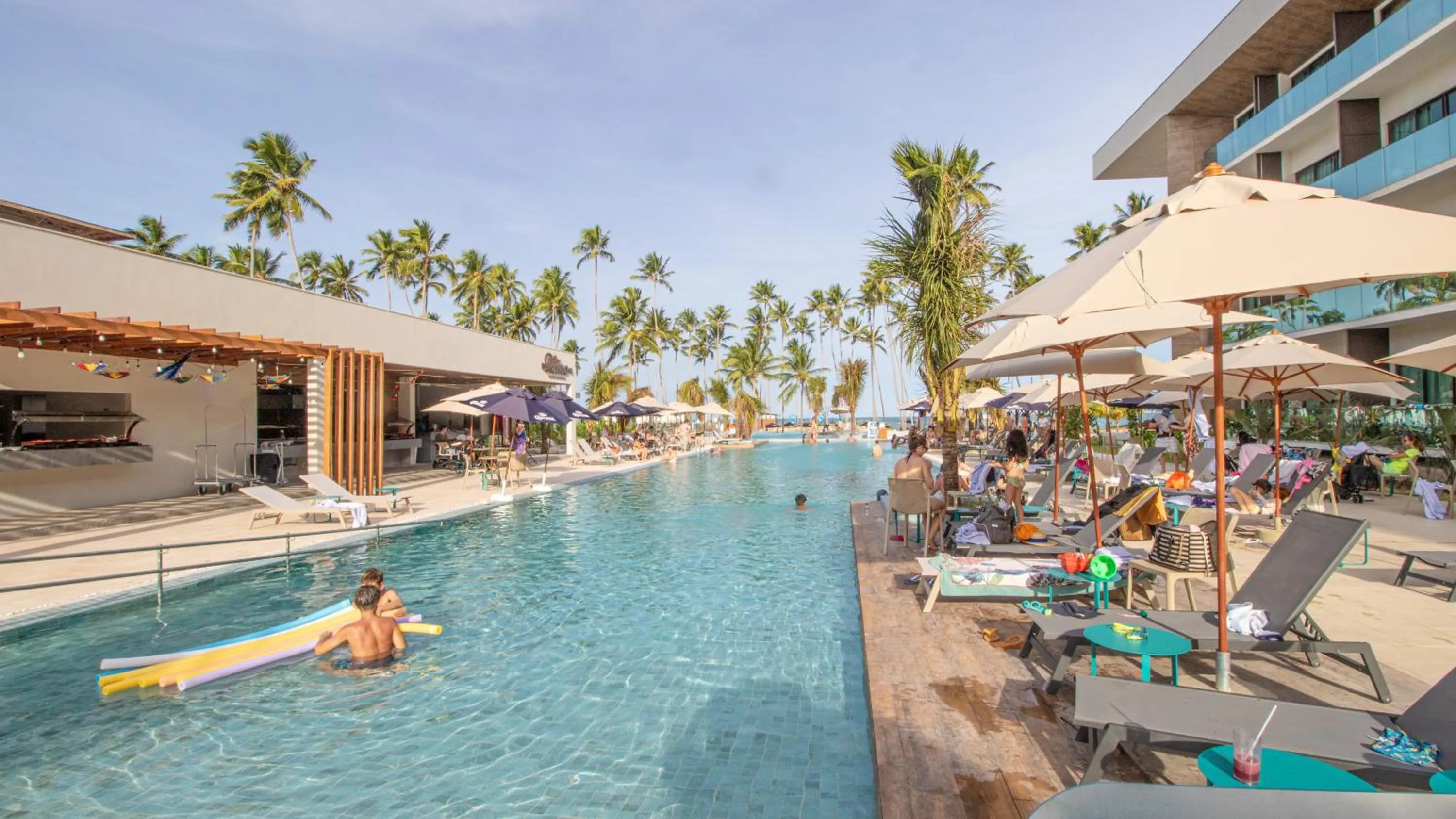 Swimming pool in Maceio Mar Resort All Inclusive