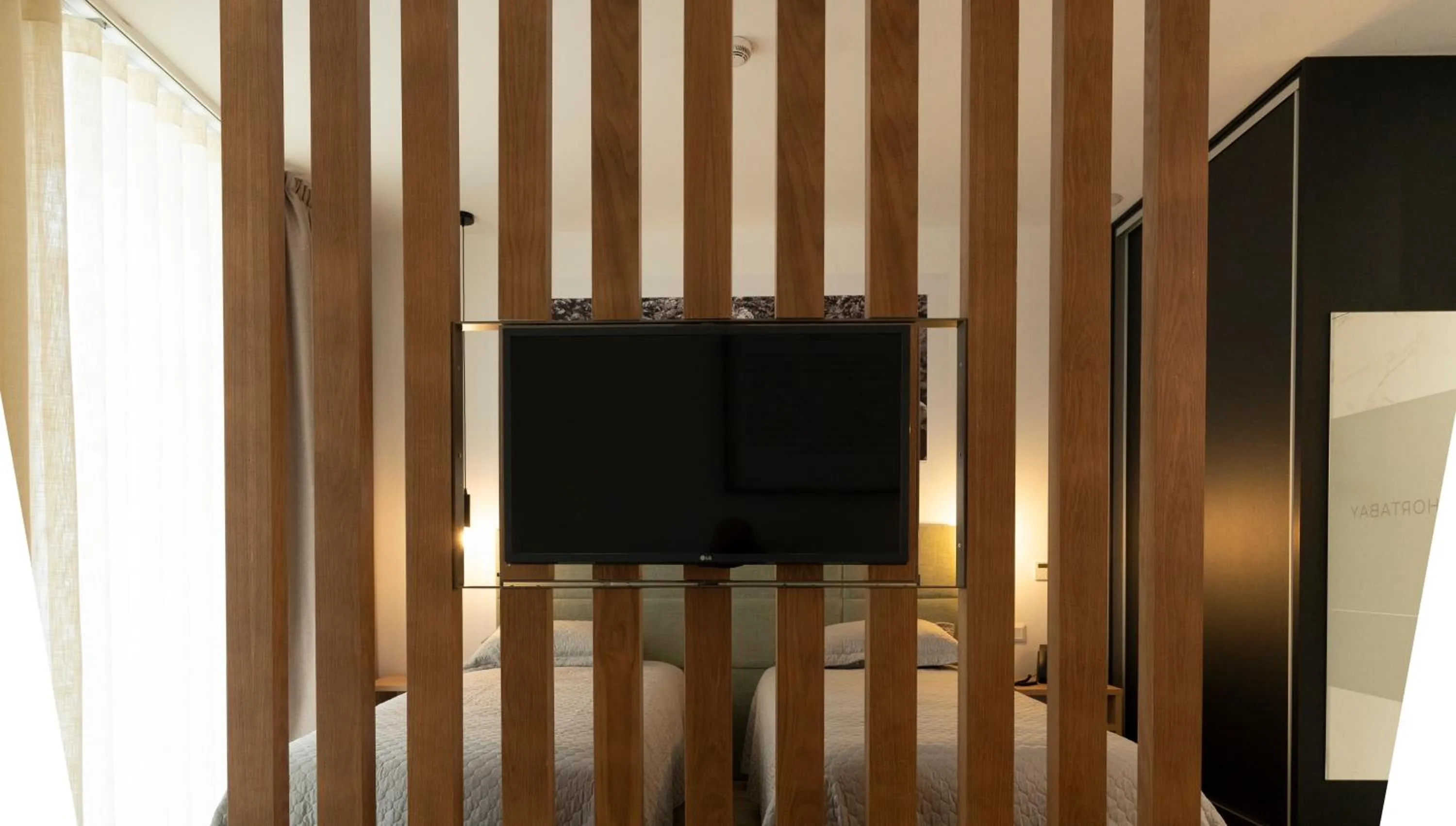 TV and multimedia in Horta Bay