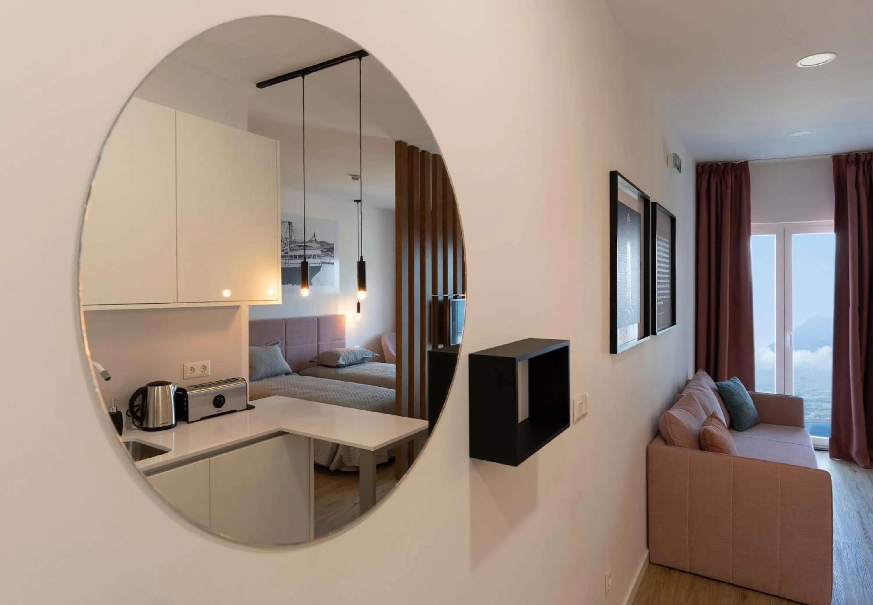 TV and multimedia in Horta Bay