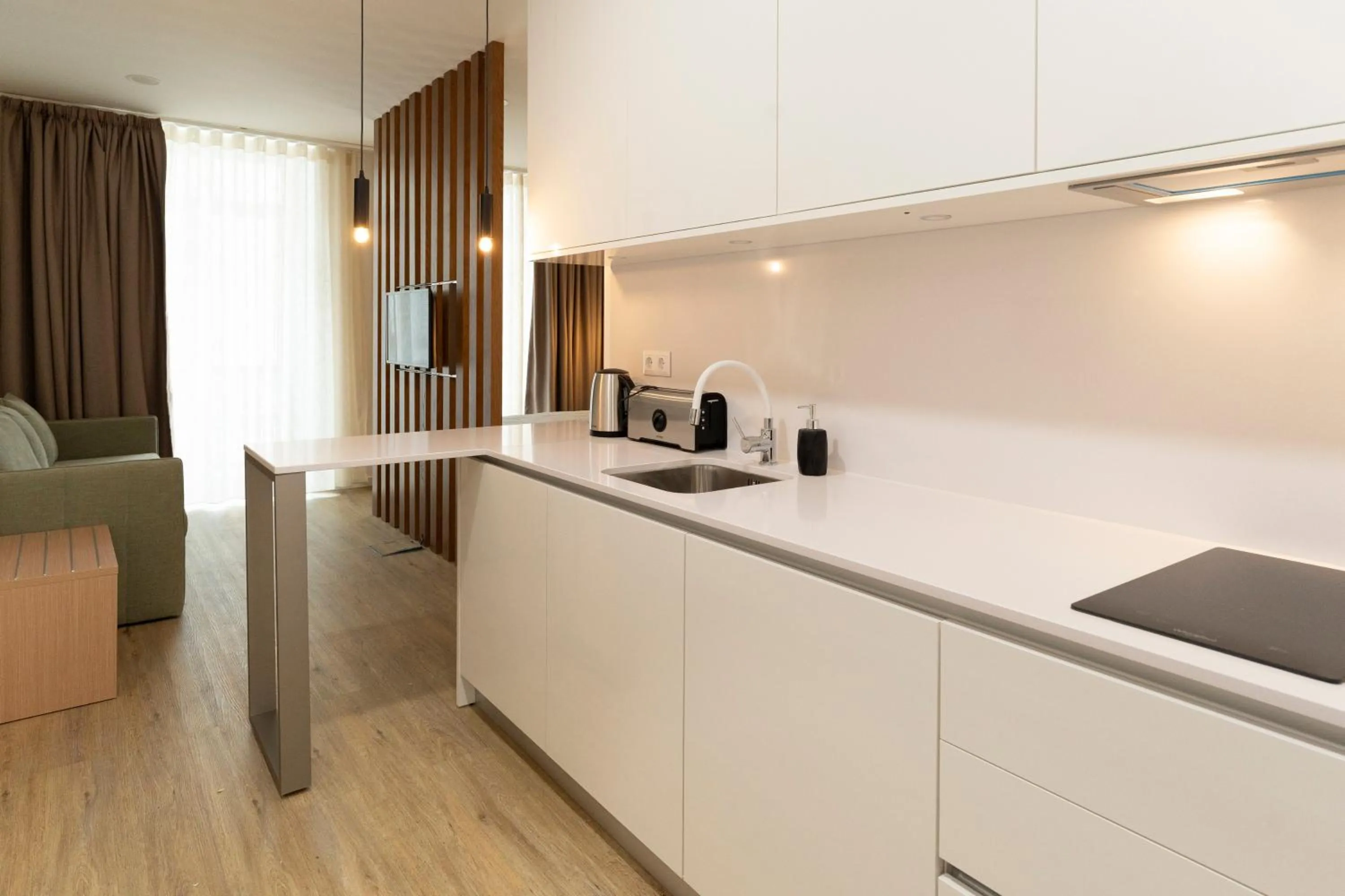 Coffee/tea facilities in Horta Bay