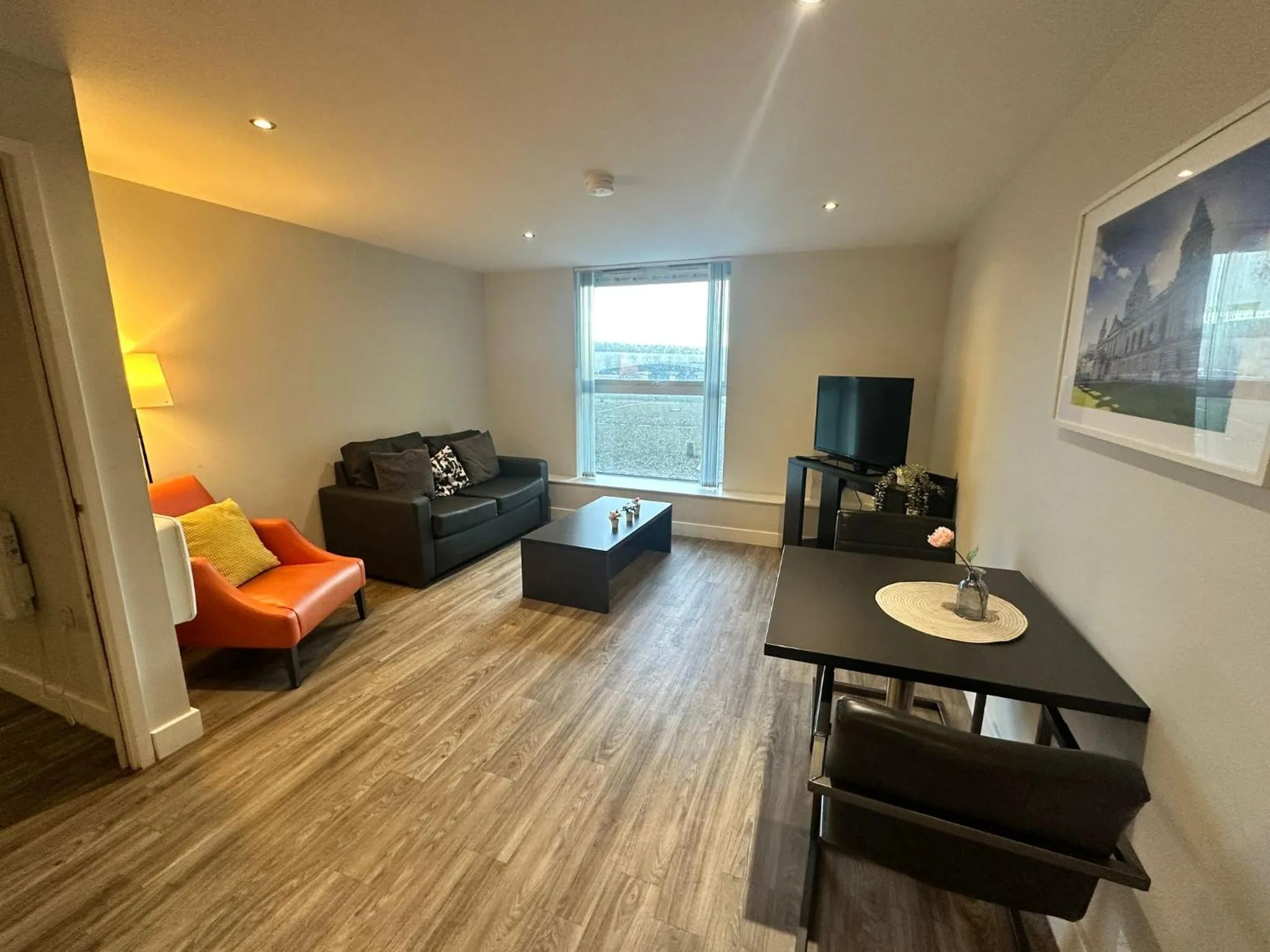 TV and multimedia in Obel Apartments by Beehosting