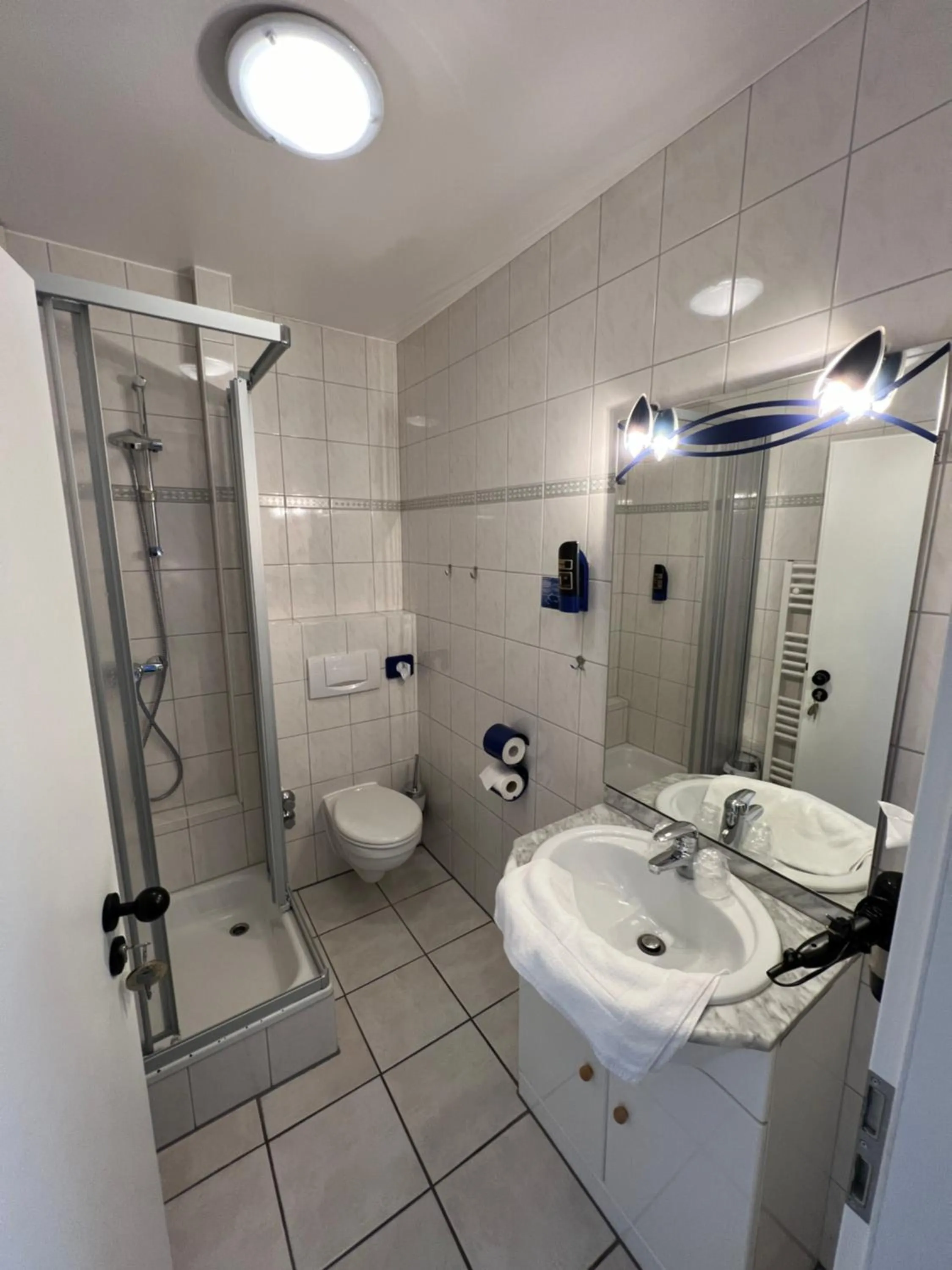 Shower in Hotel Tum Stüürmann