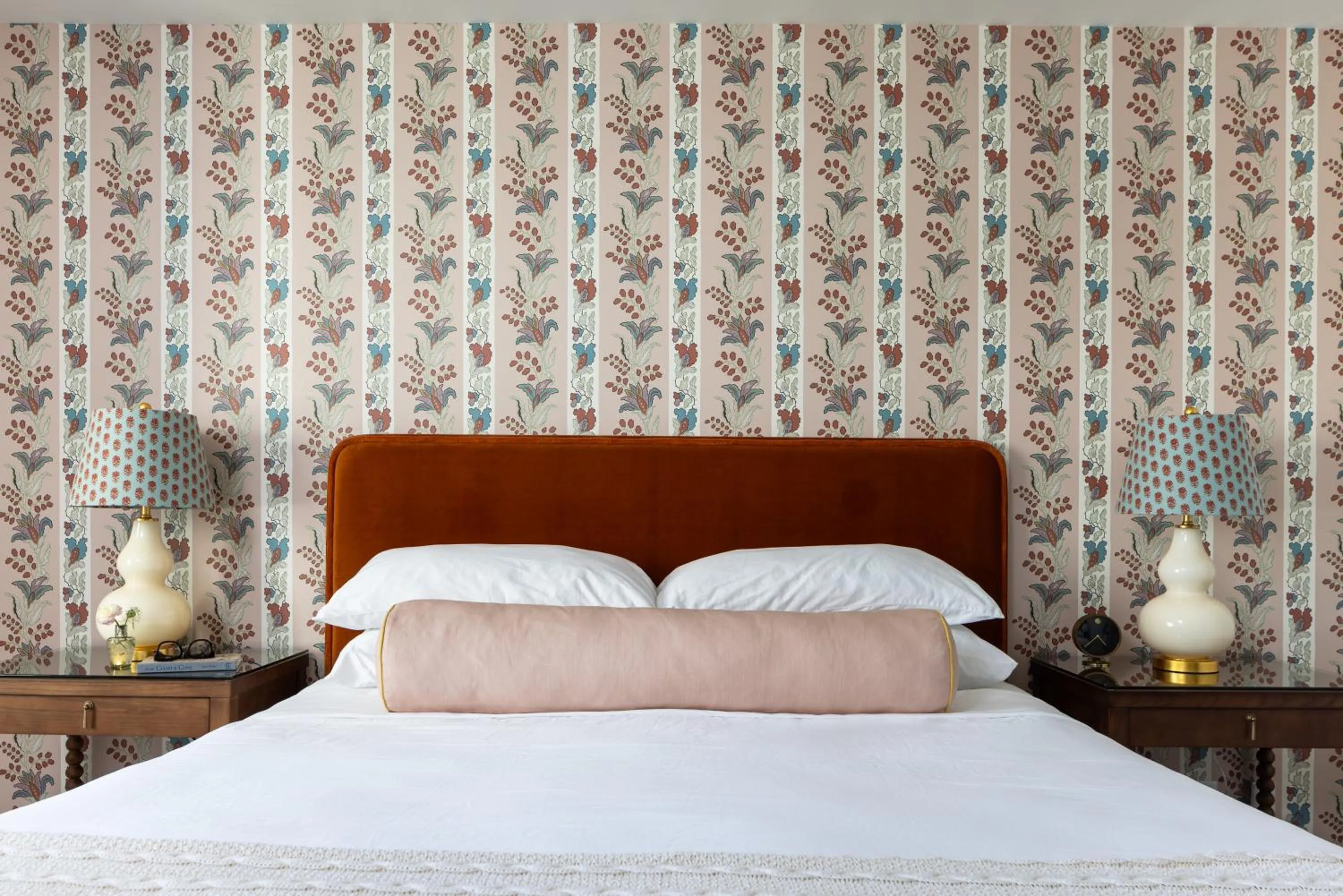 Bed in The George Hotel