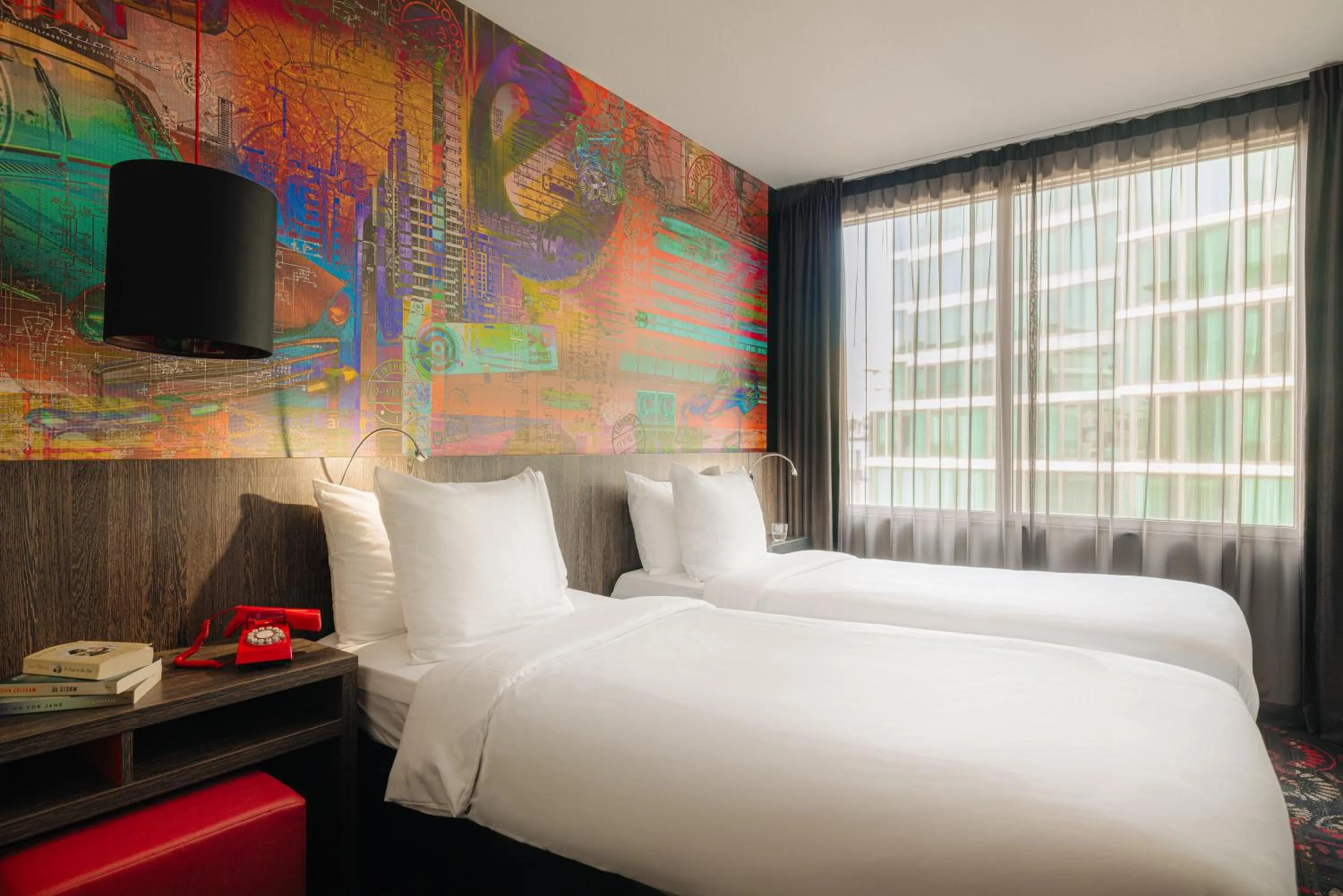 Bedroom, Bed in Crown Hotel Eindhoven Centre