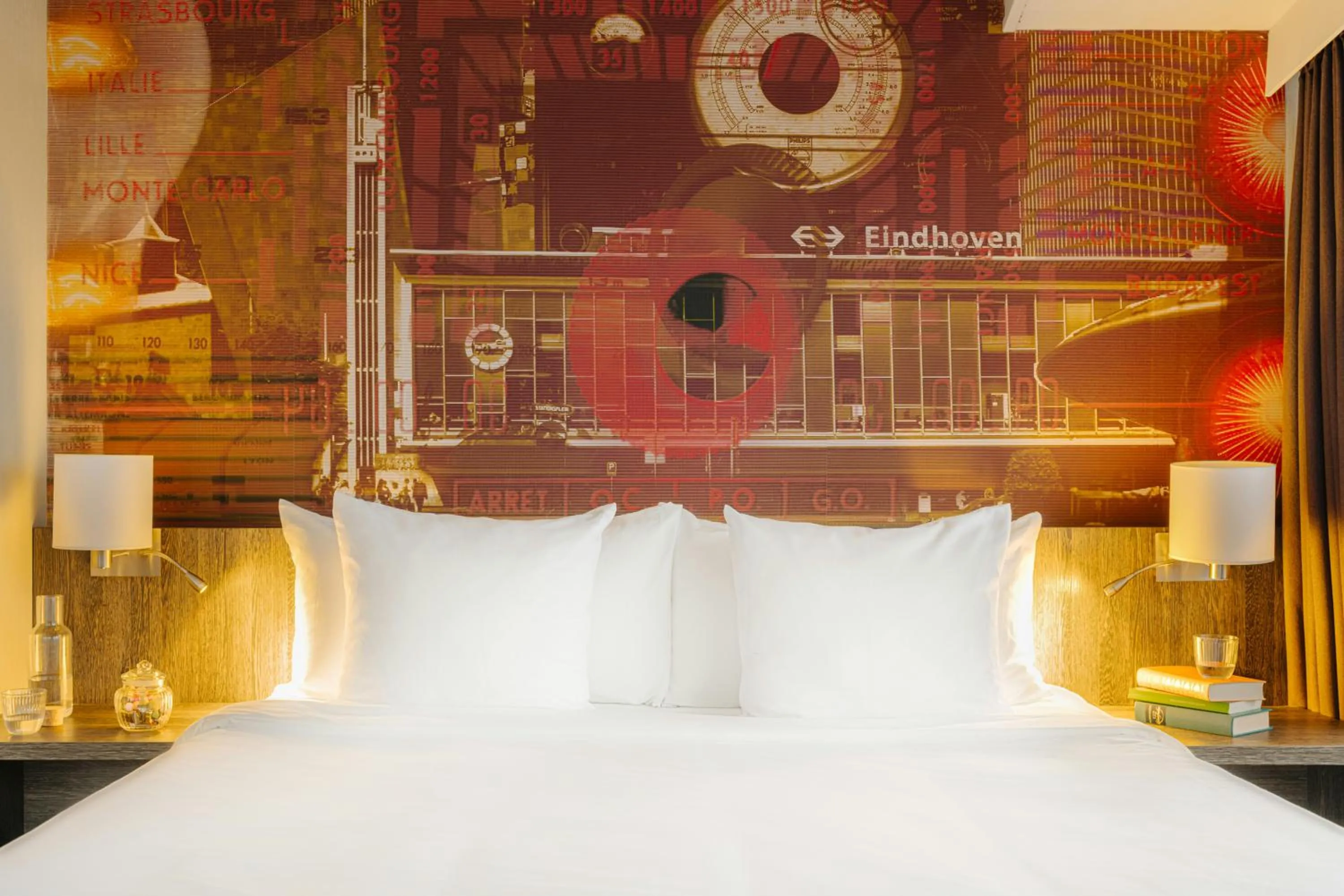 Photo of the whole room, Bed in Leonardo Hotel Eindhoven City Center