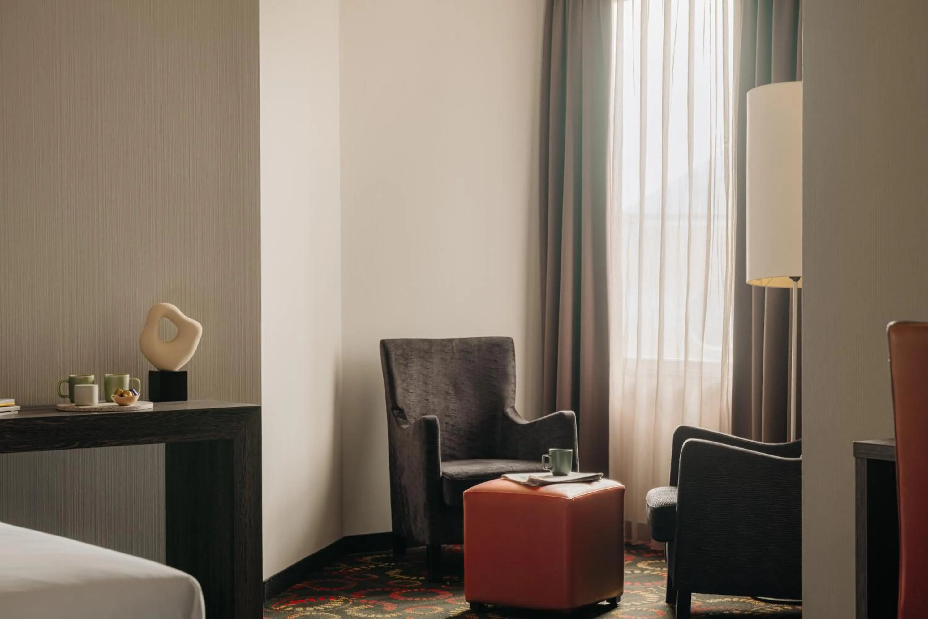 Bedroom, Bed in Crown Hotel Eindhoven Centre