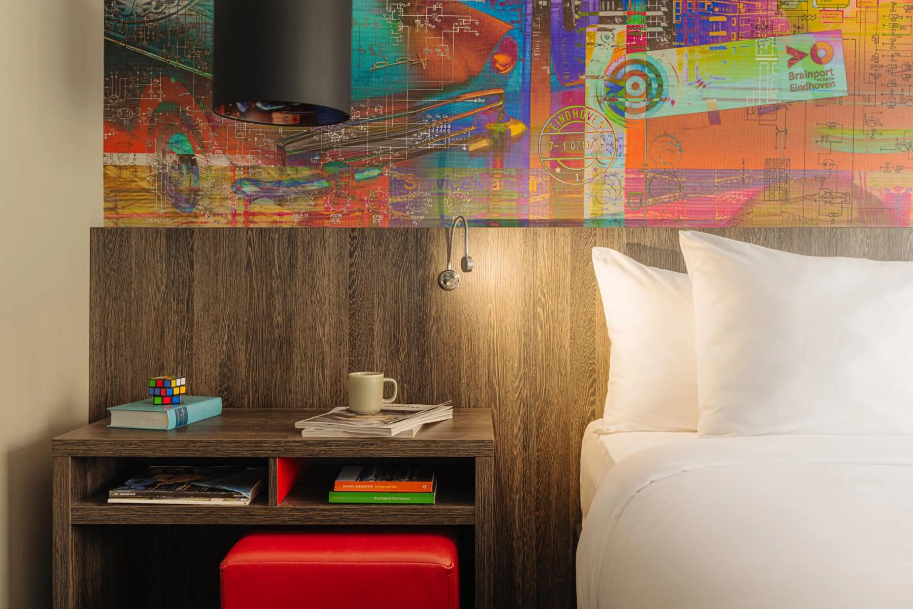 Bedroom, Bed in Crown Hotel Eindhoven Centre