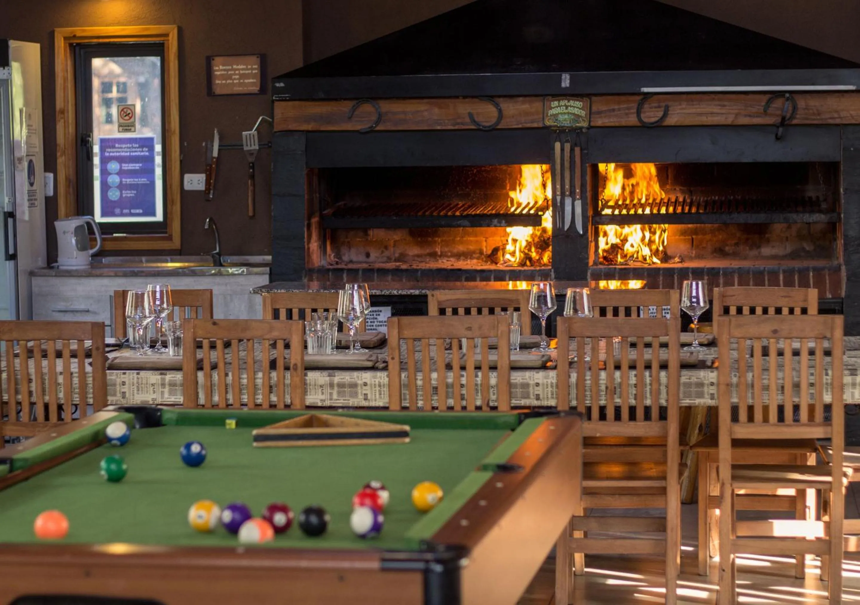 BBQ facilities in La Comarca Resort & Spa