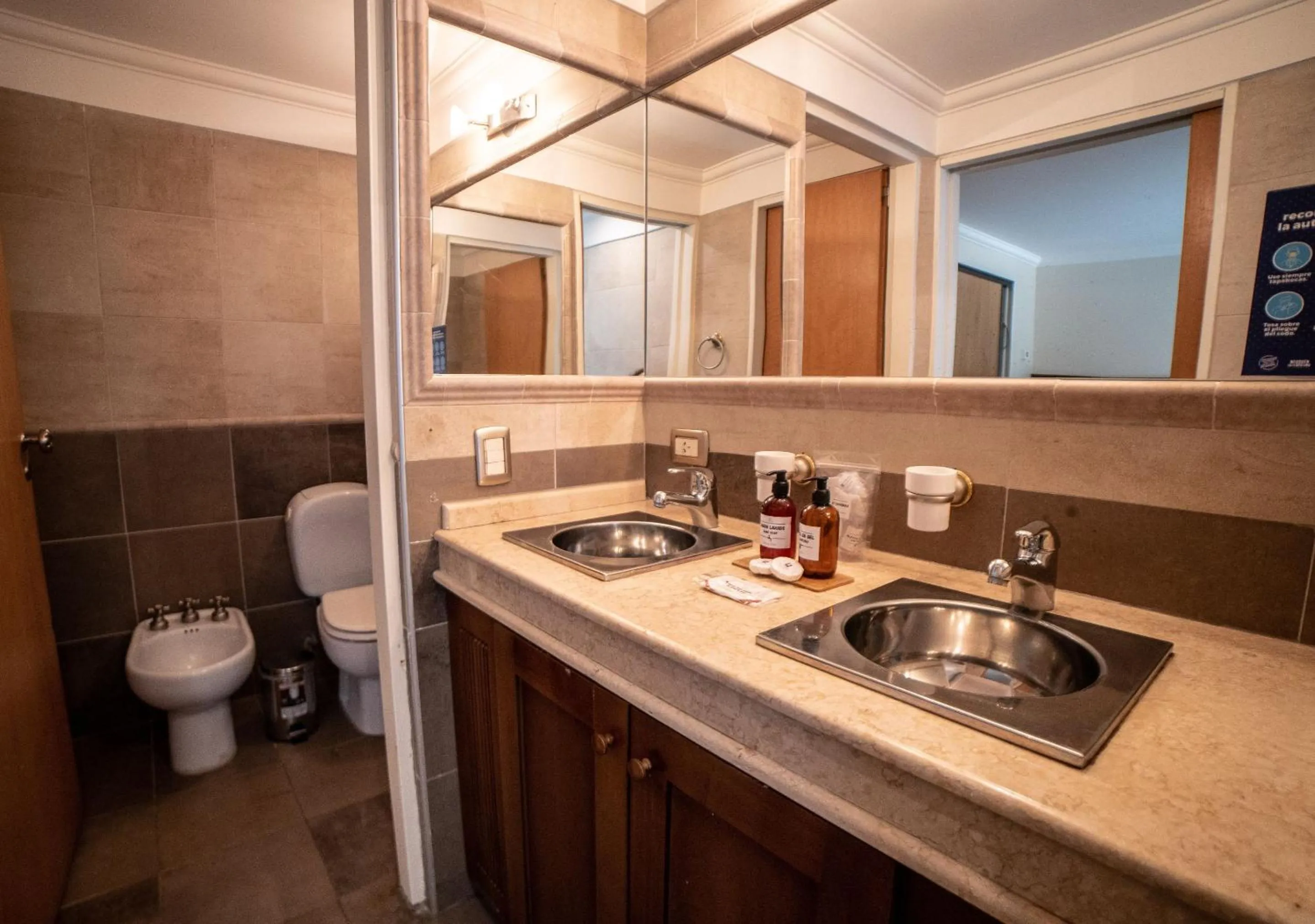 Bathroom in La Comarca Resort & Spa