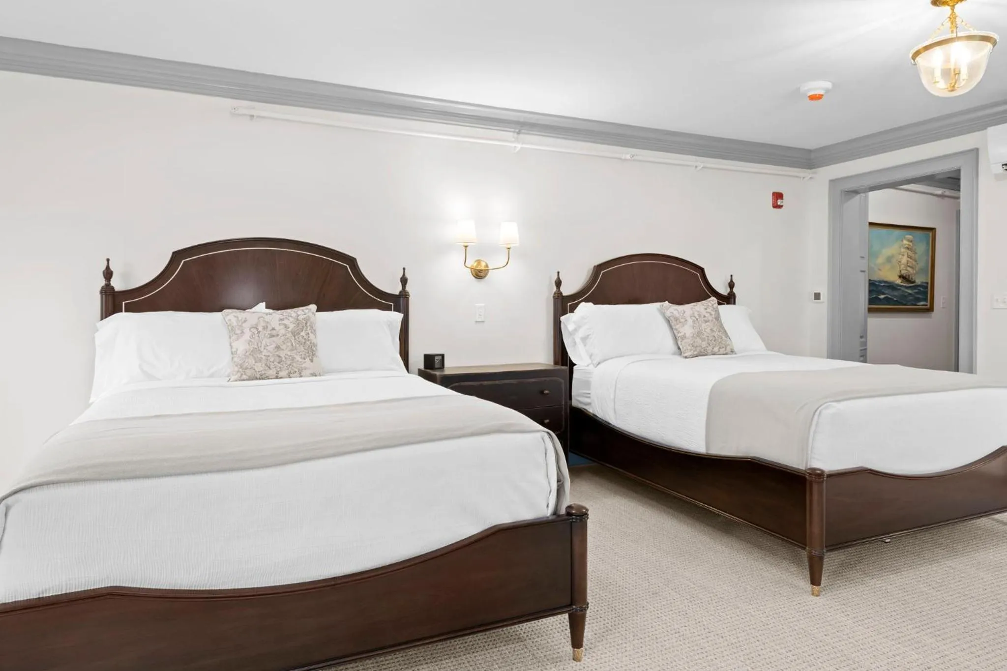 Bed in The Davenport Inn