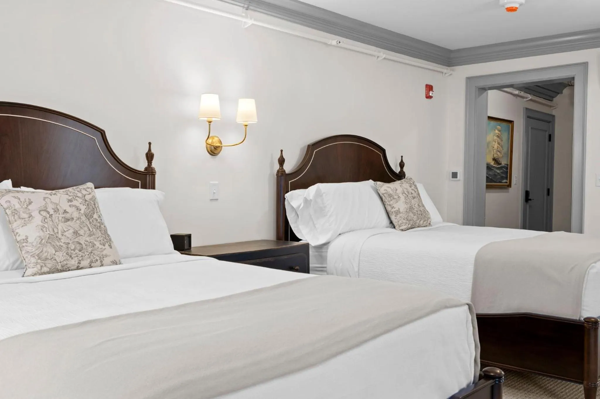 Bed in The Davenport Inn