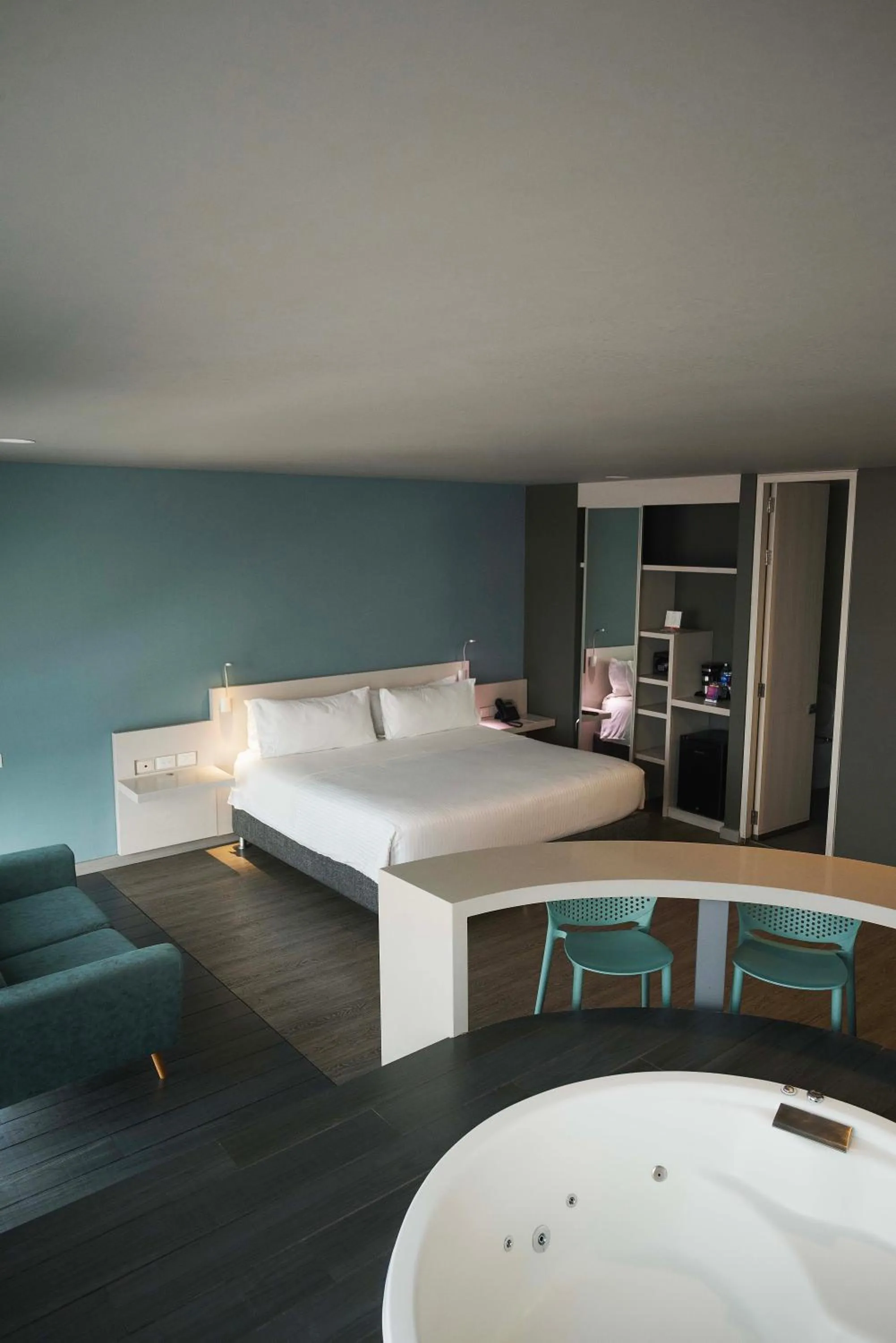 Photo of the whole room, Bed in Hotel Black Tower Premium