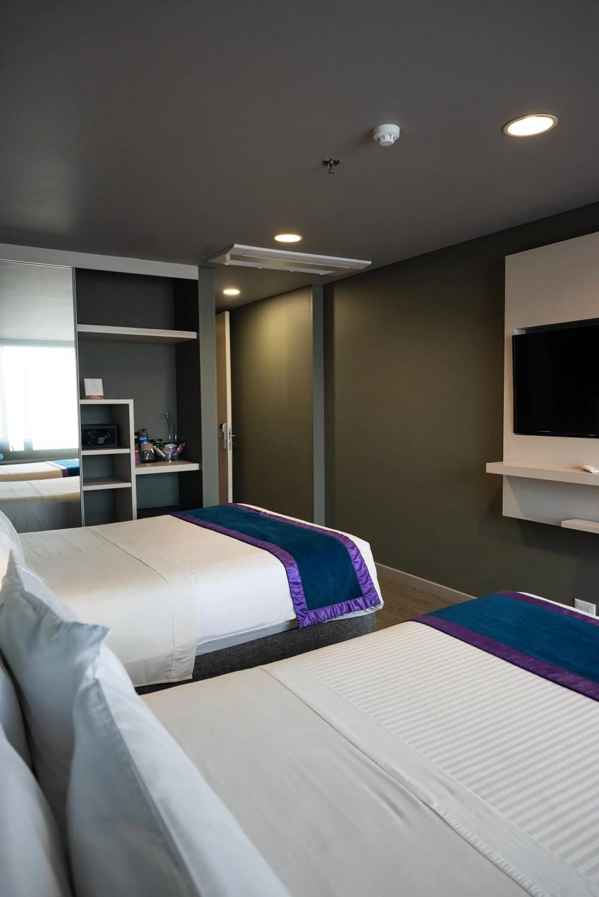 Photo of the whole room, Bed in Hotel Black Tower Premium