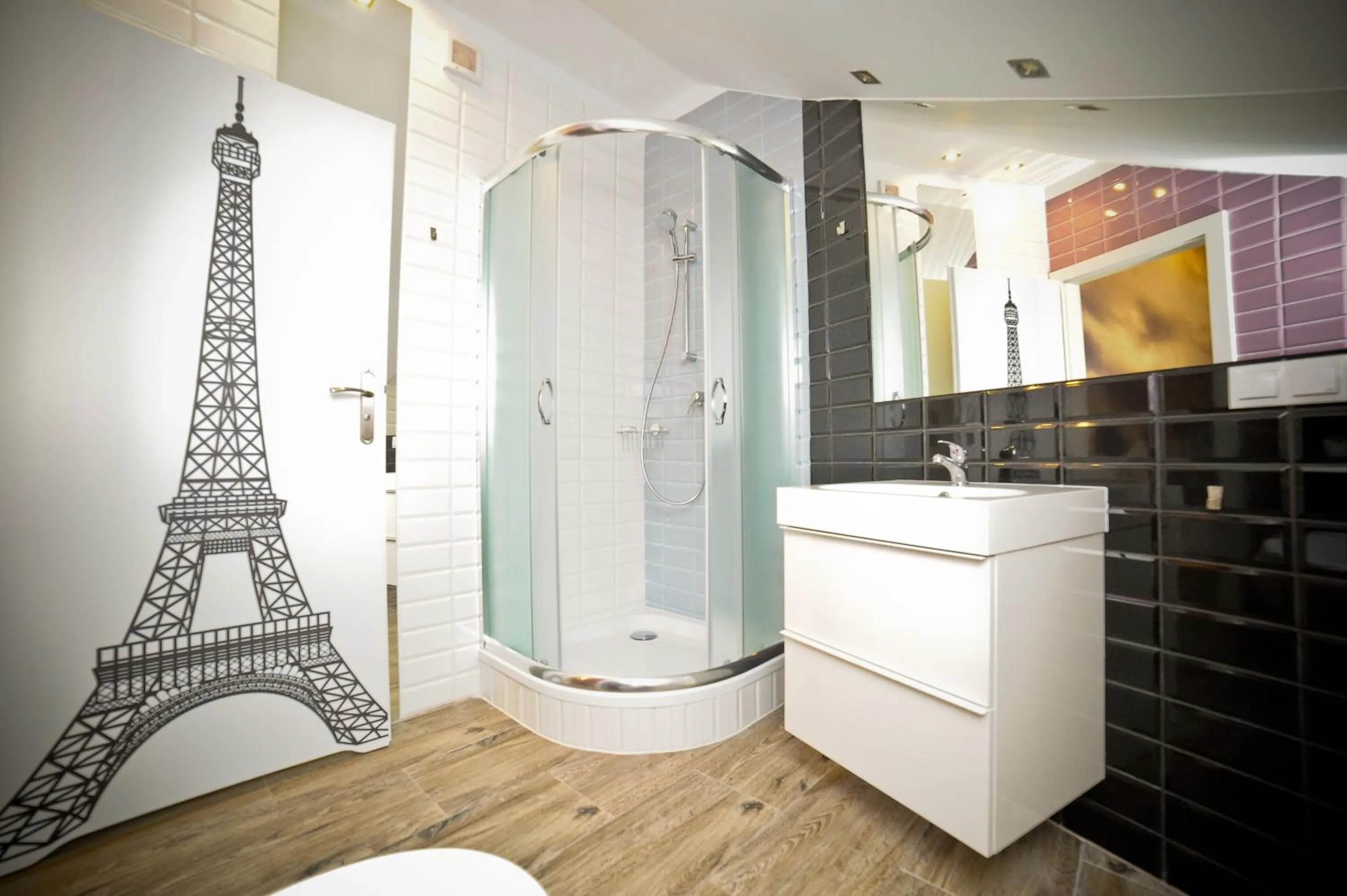 Bathroom in World Hostel - Old Town