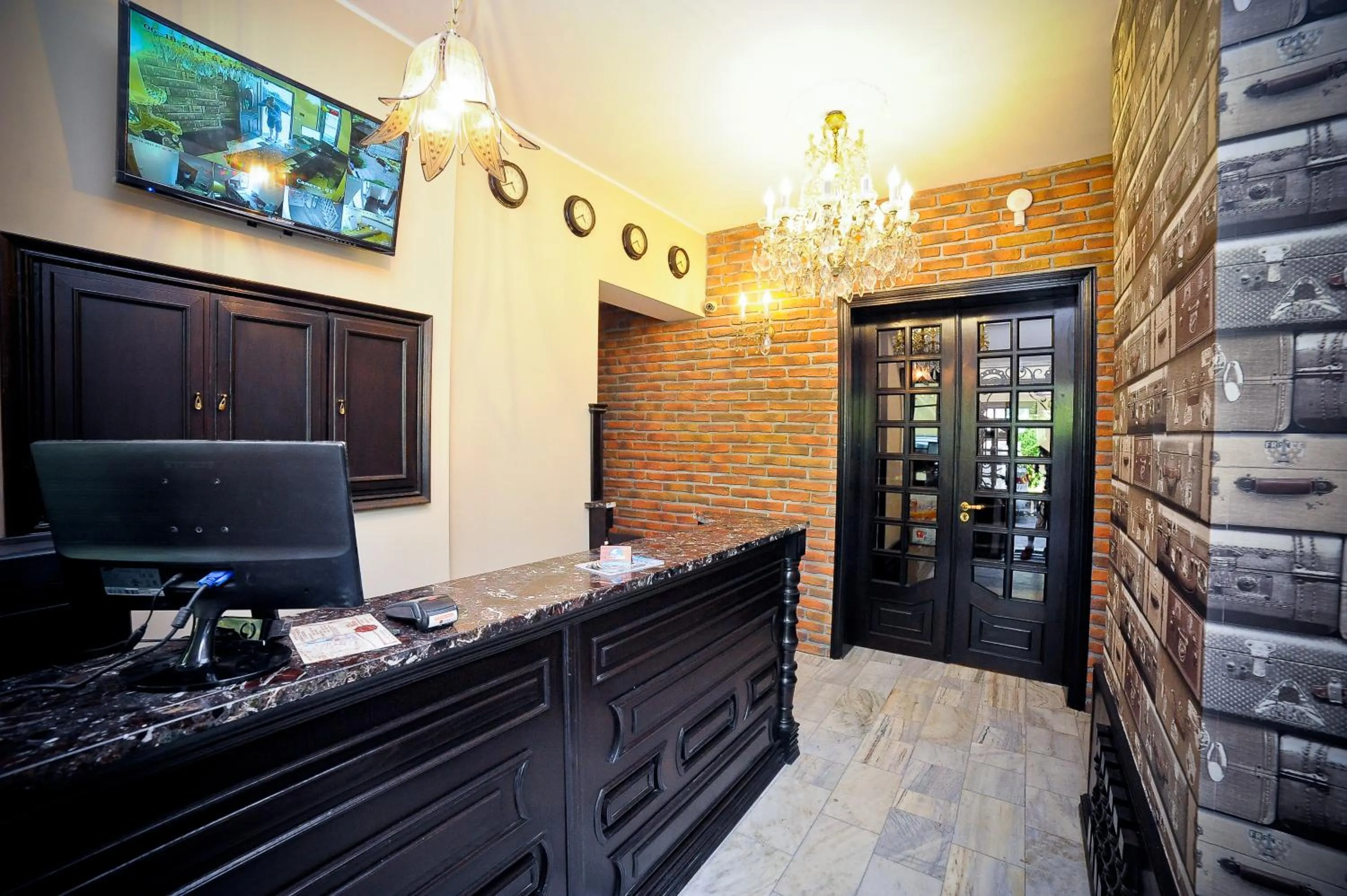 Lobby or reception in World Hostel - Old Town