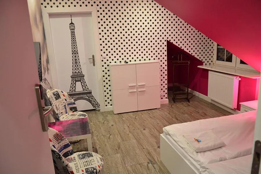 Toilet, Bed in World Hostel - Old Town