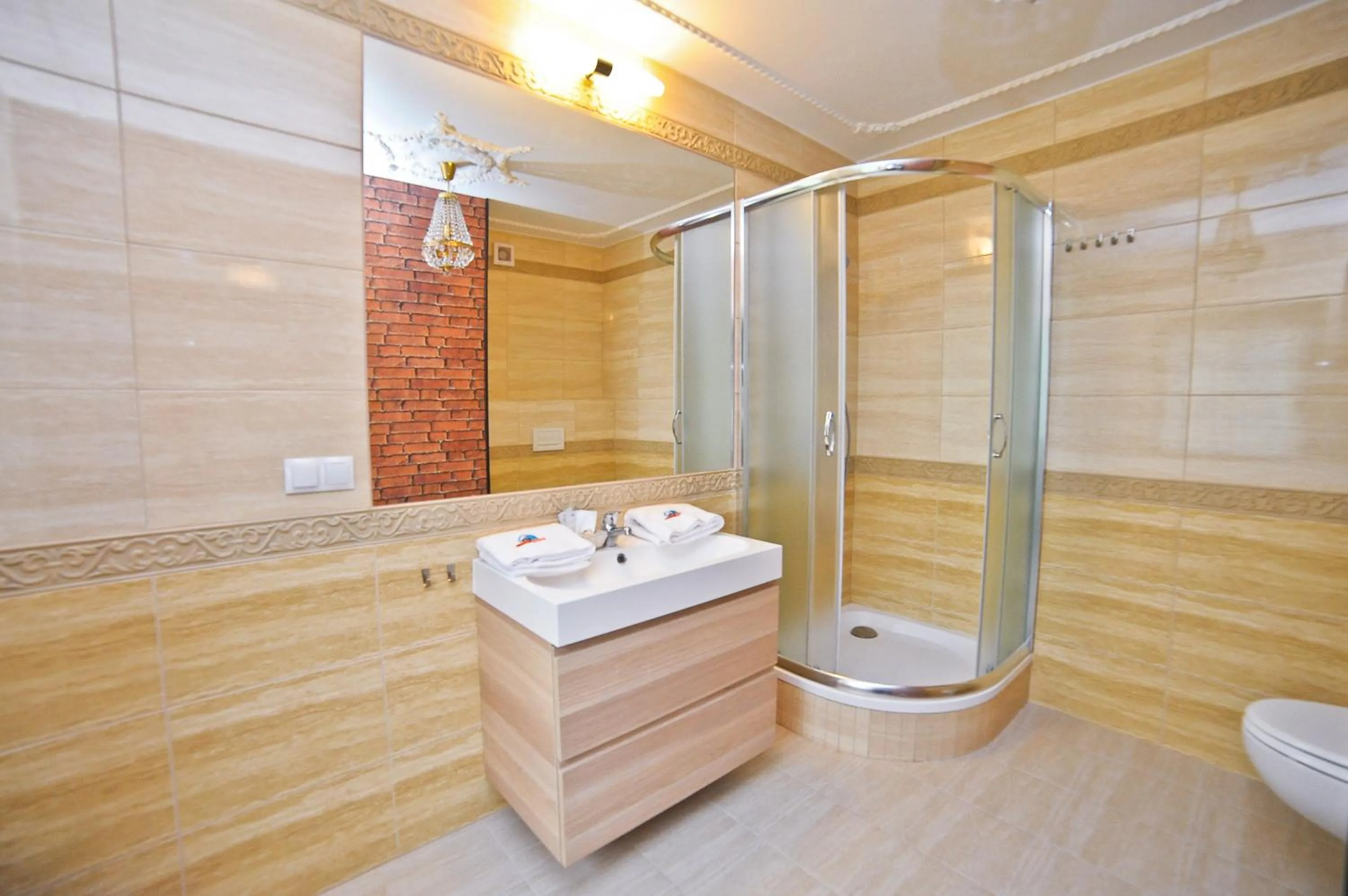 Shower in World Hostel - Old Town