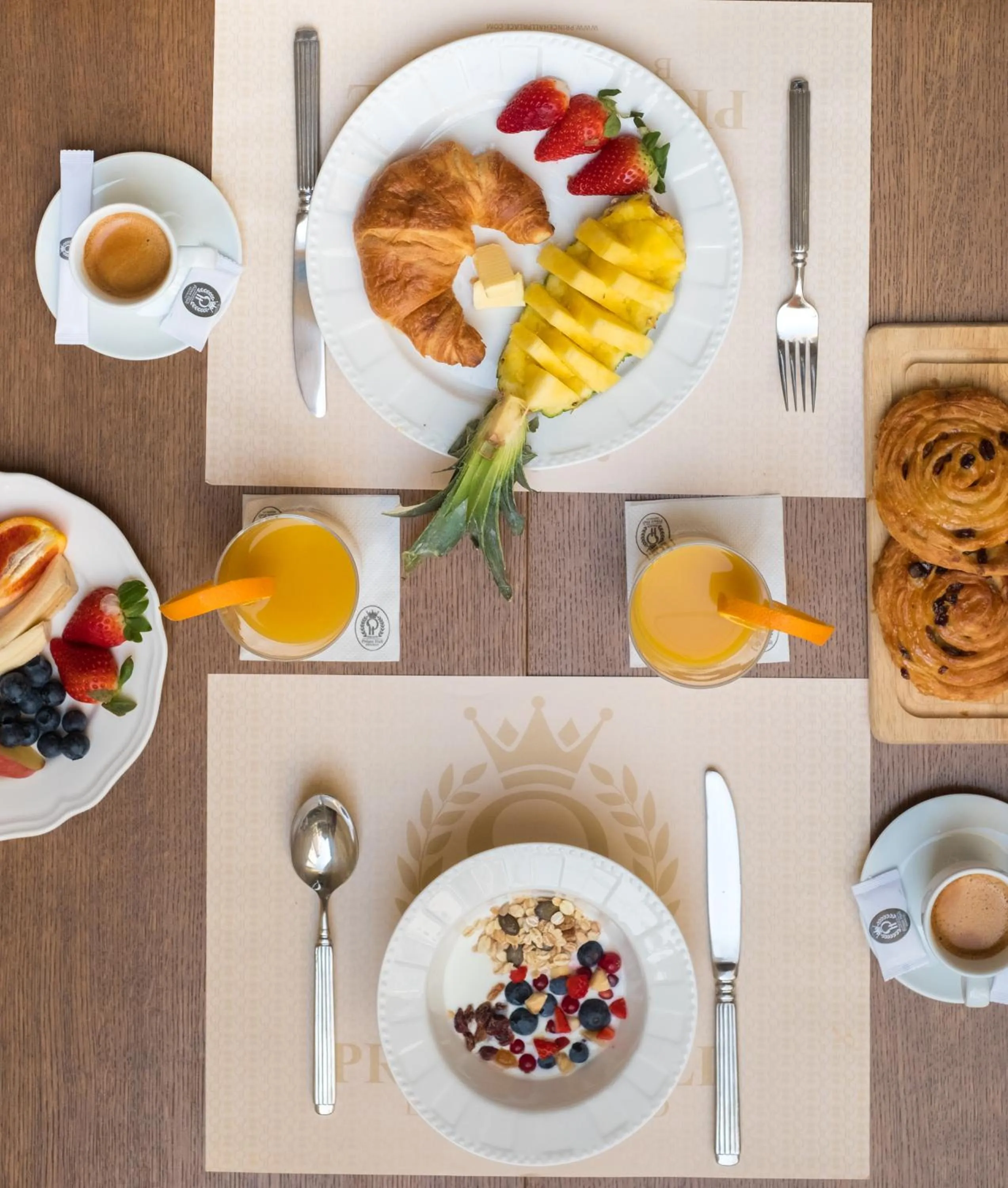 Breakfast in Prince Hall