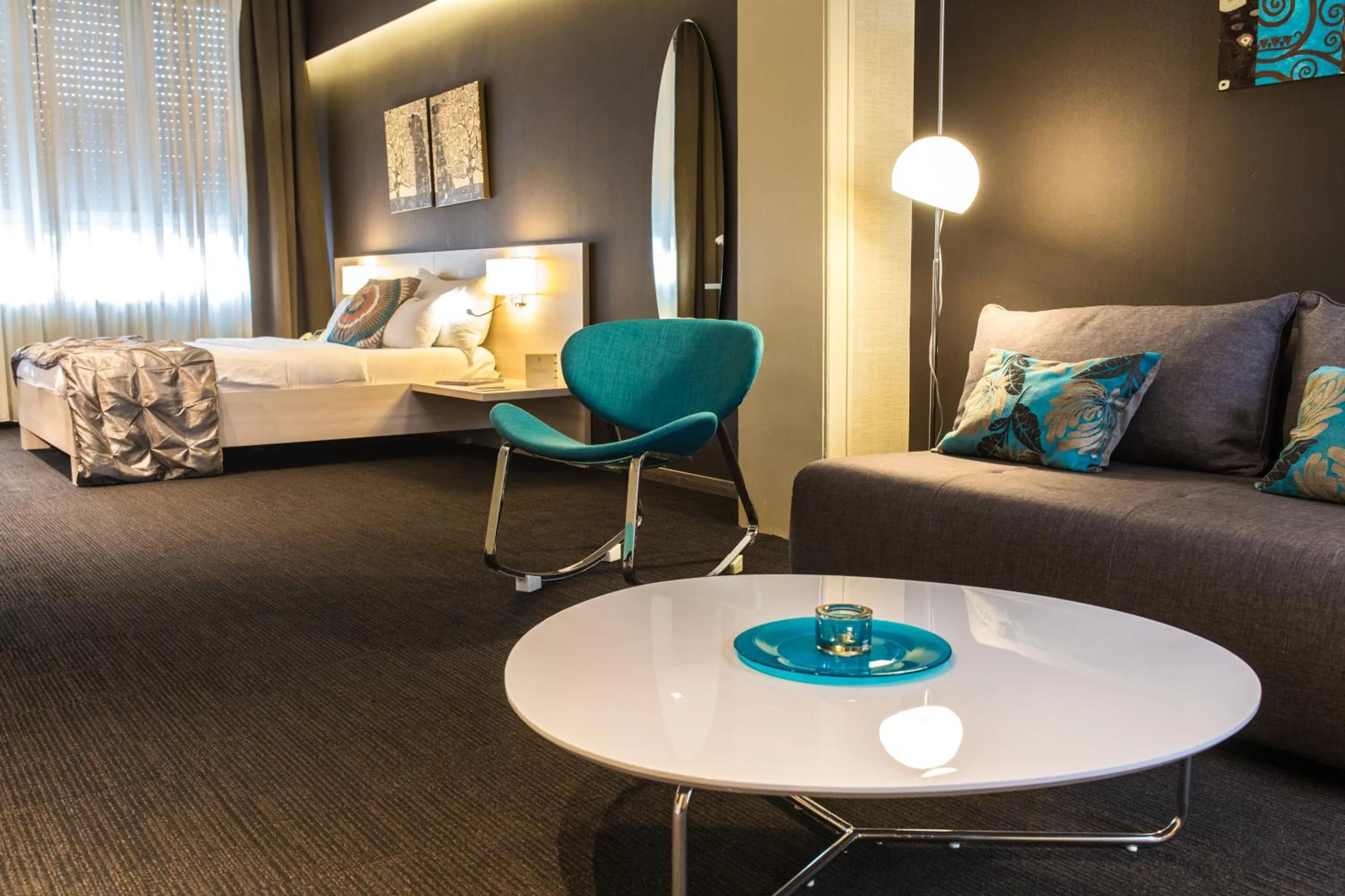 Living room, Bed in Prince Hall