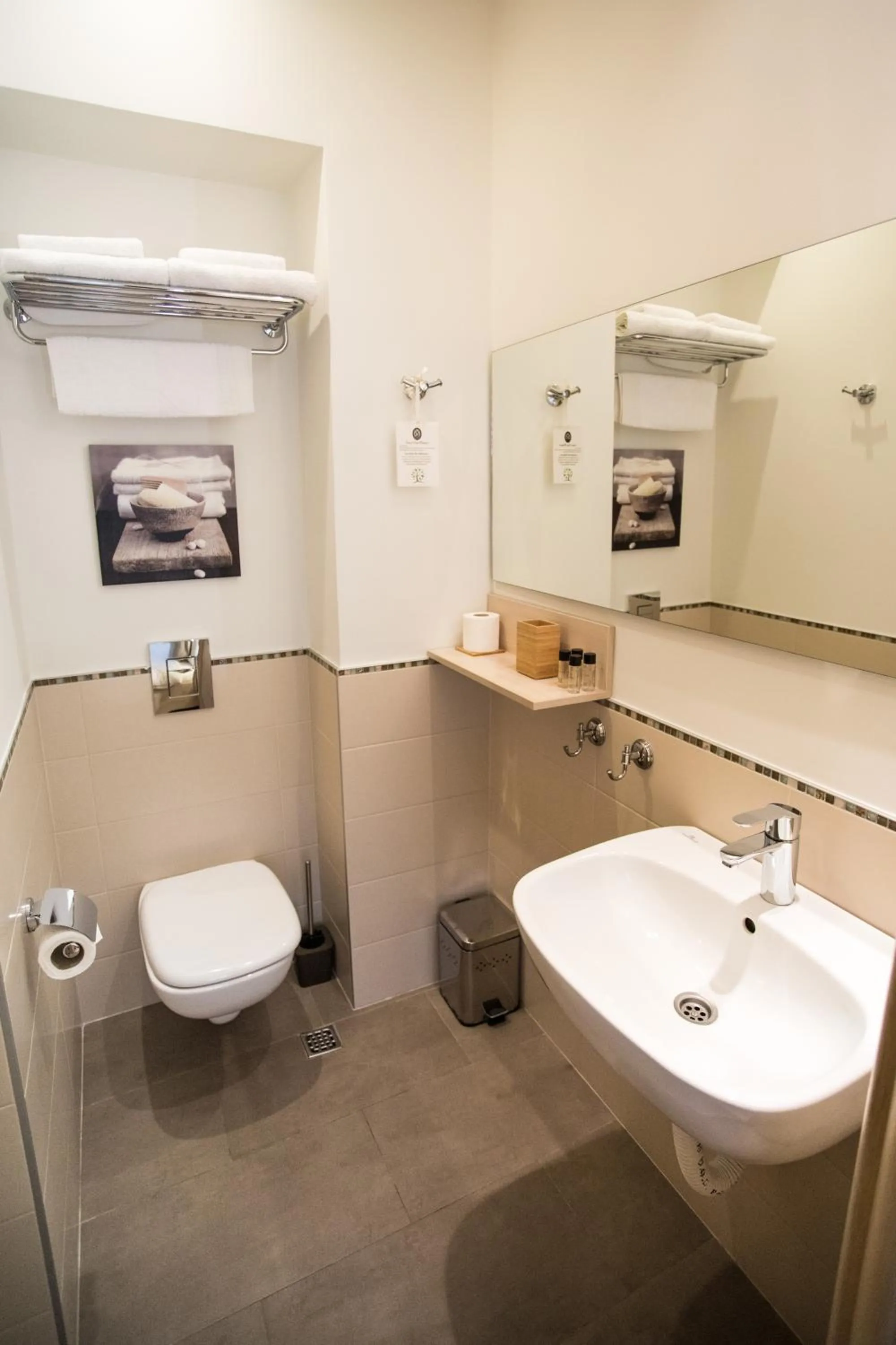 Bathroom in Prince Hall