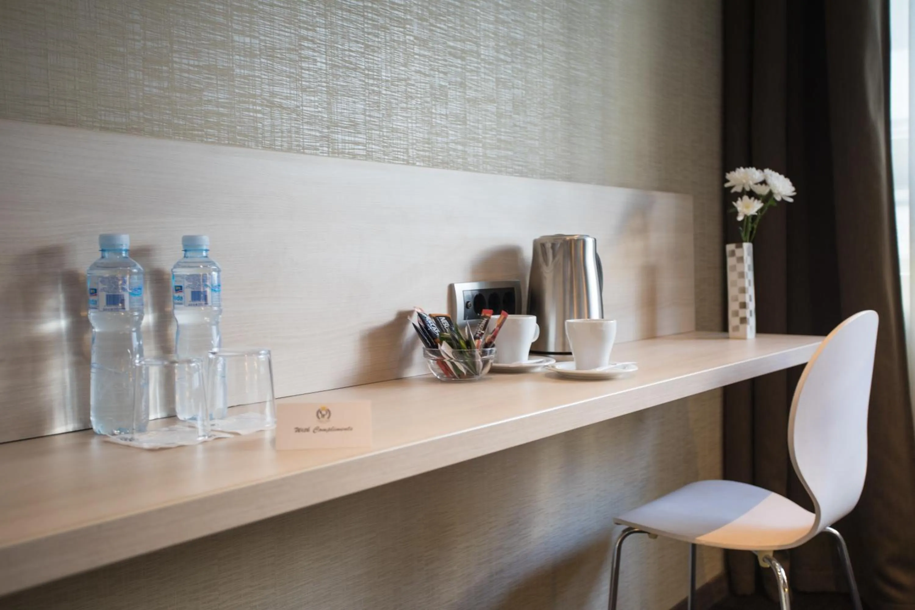 Coffee/tea facilities in Prince Hall