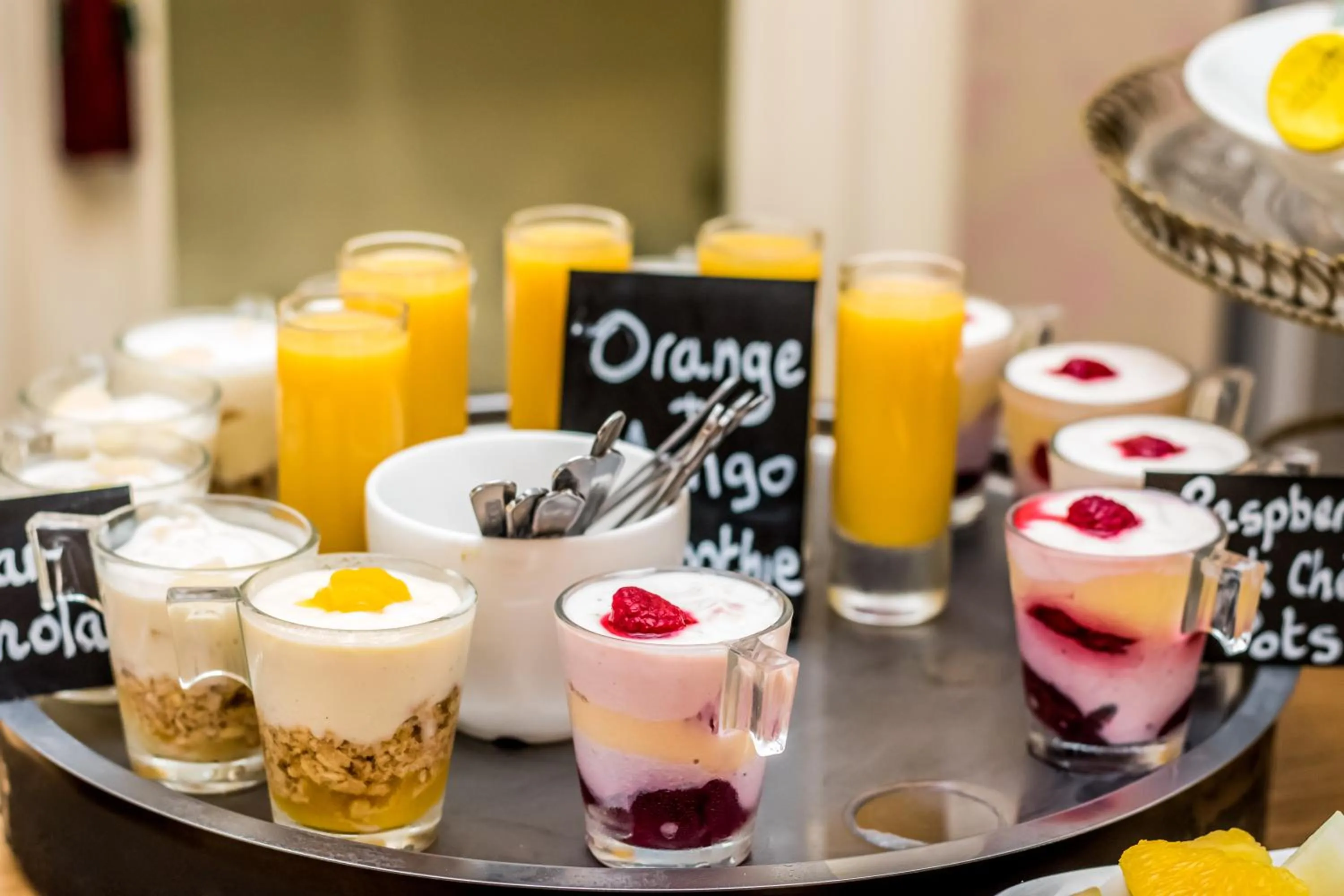 Breakfast in The Somerville