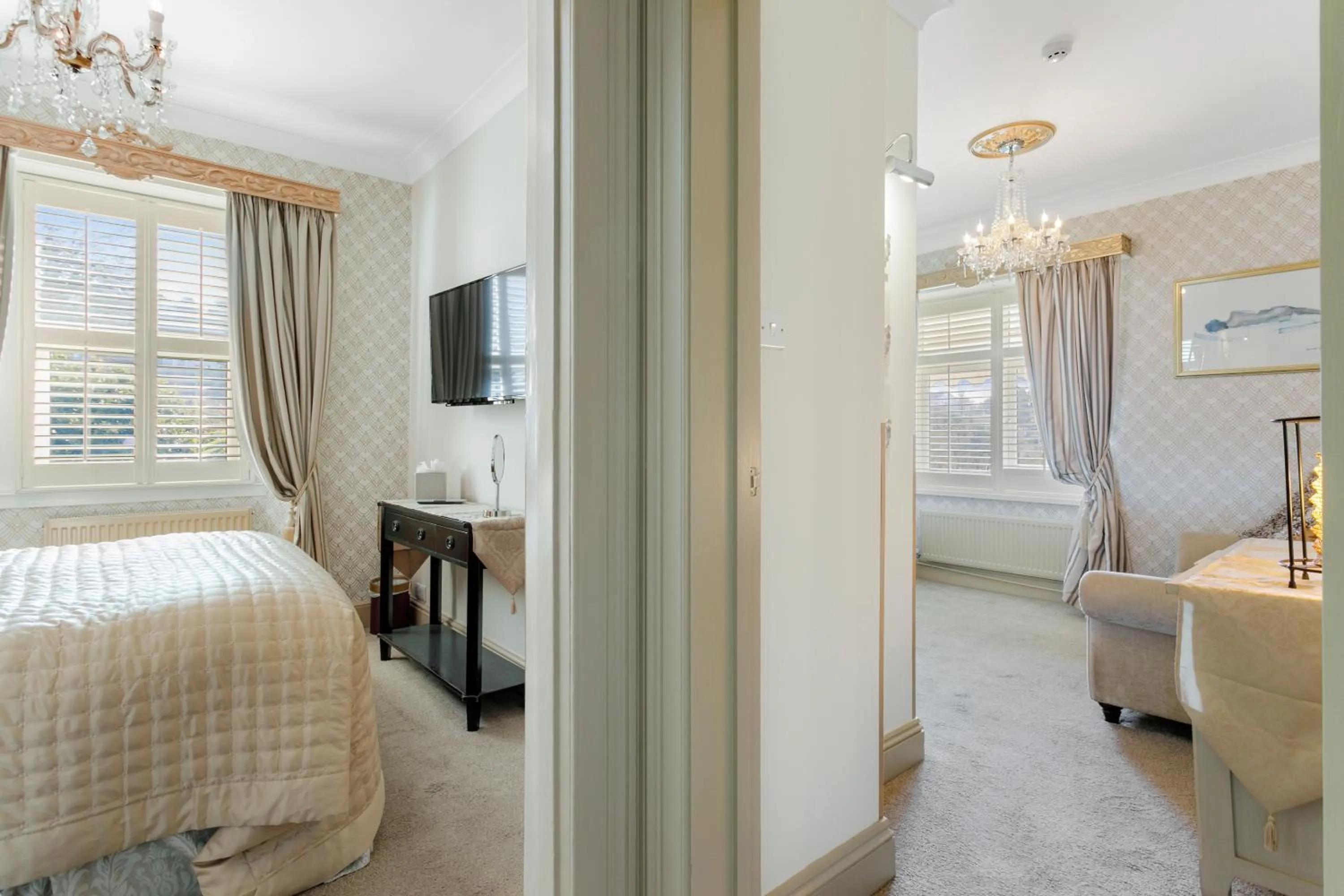 Bed in The Somerville