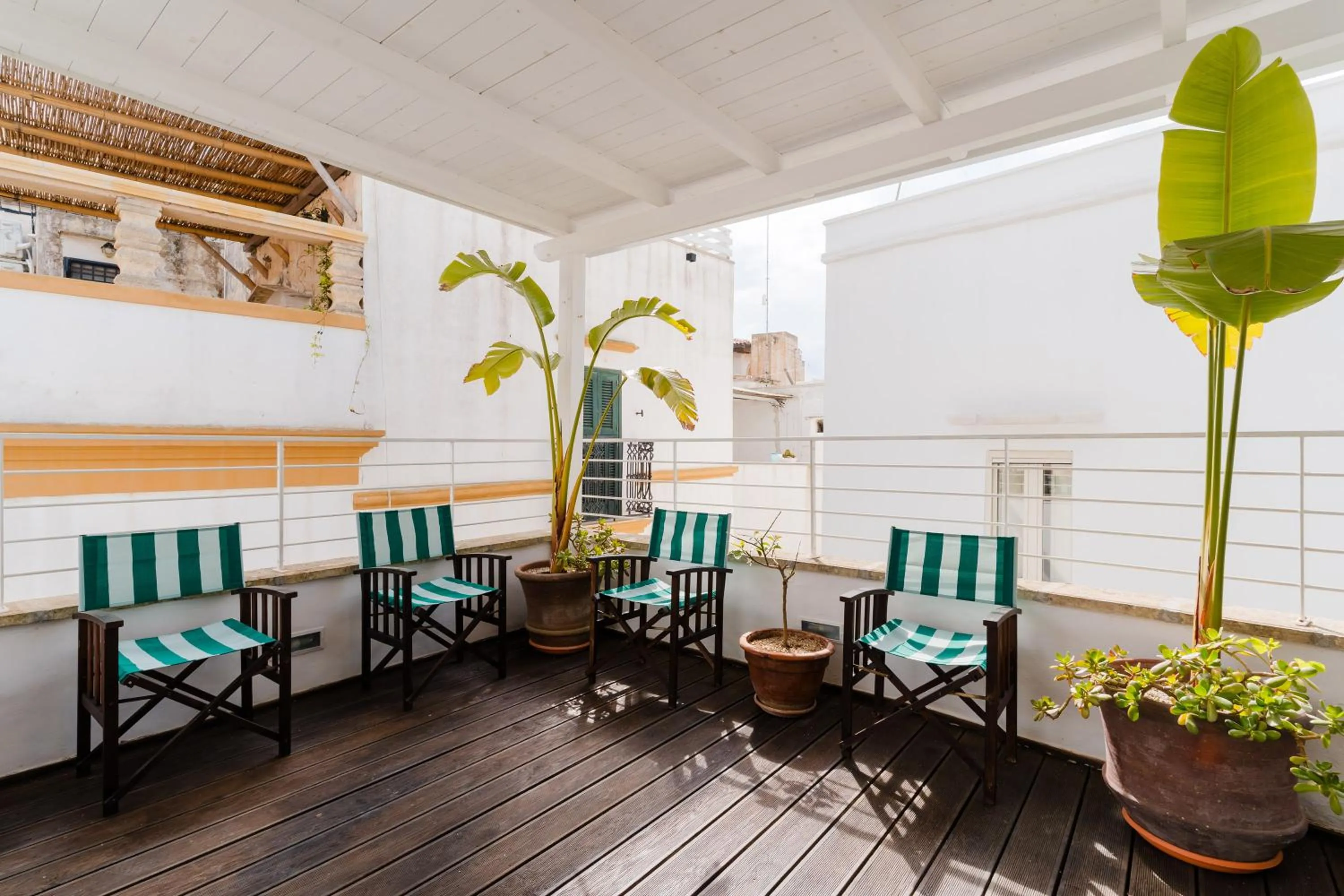 Corte Patitari - by Patitari Suites