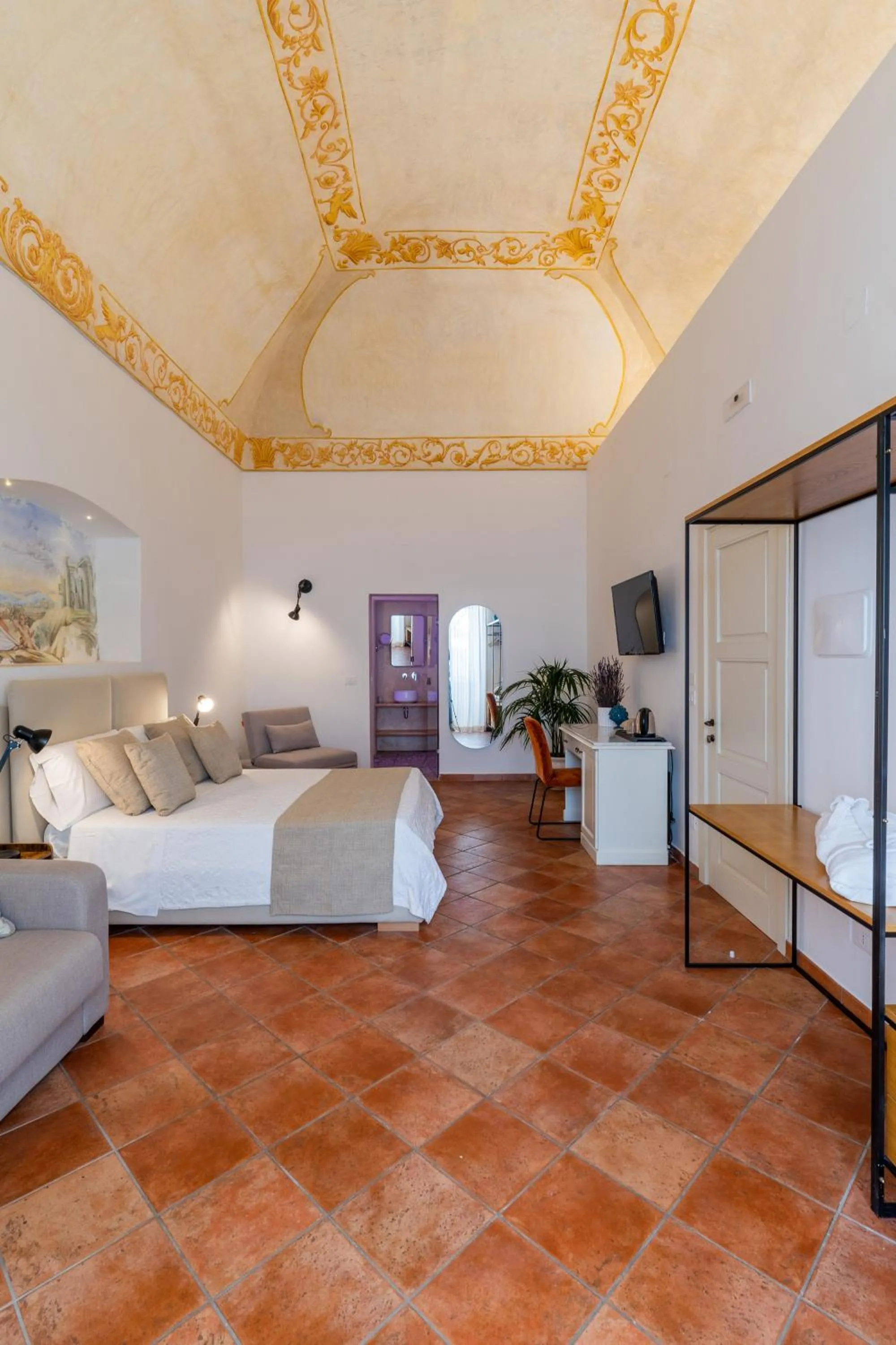 Bed in Corte Patitari - by Patitari Suites