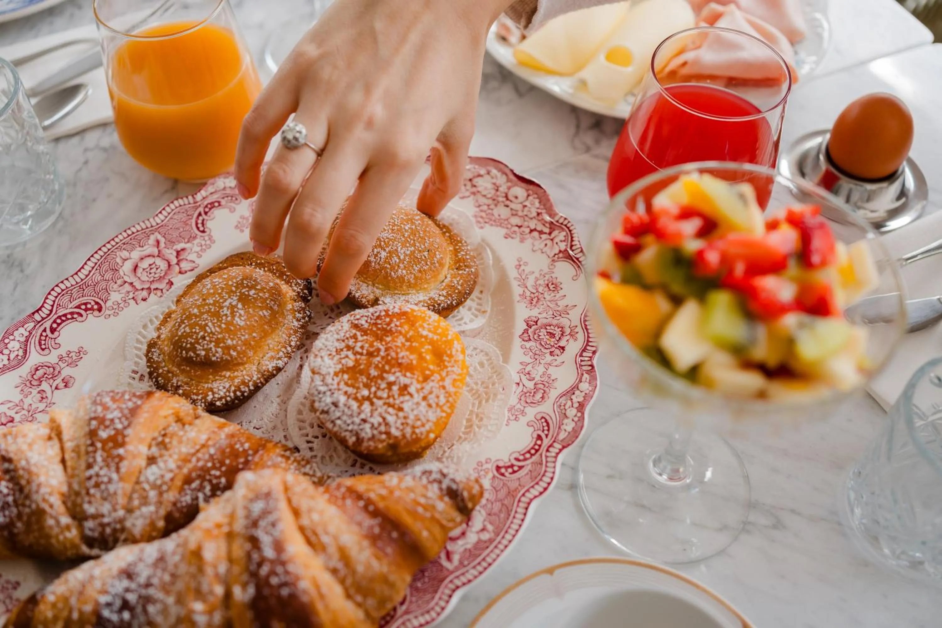 Breakfast in Corte Patitari - by Patitari Suites