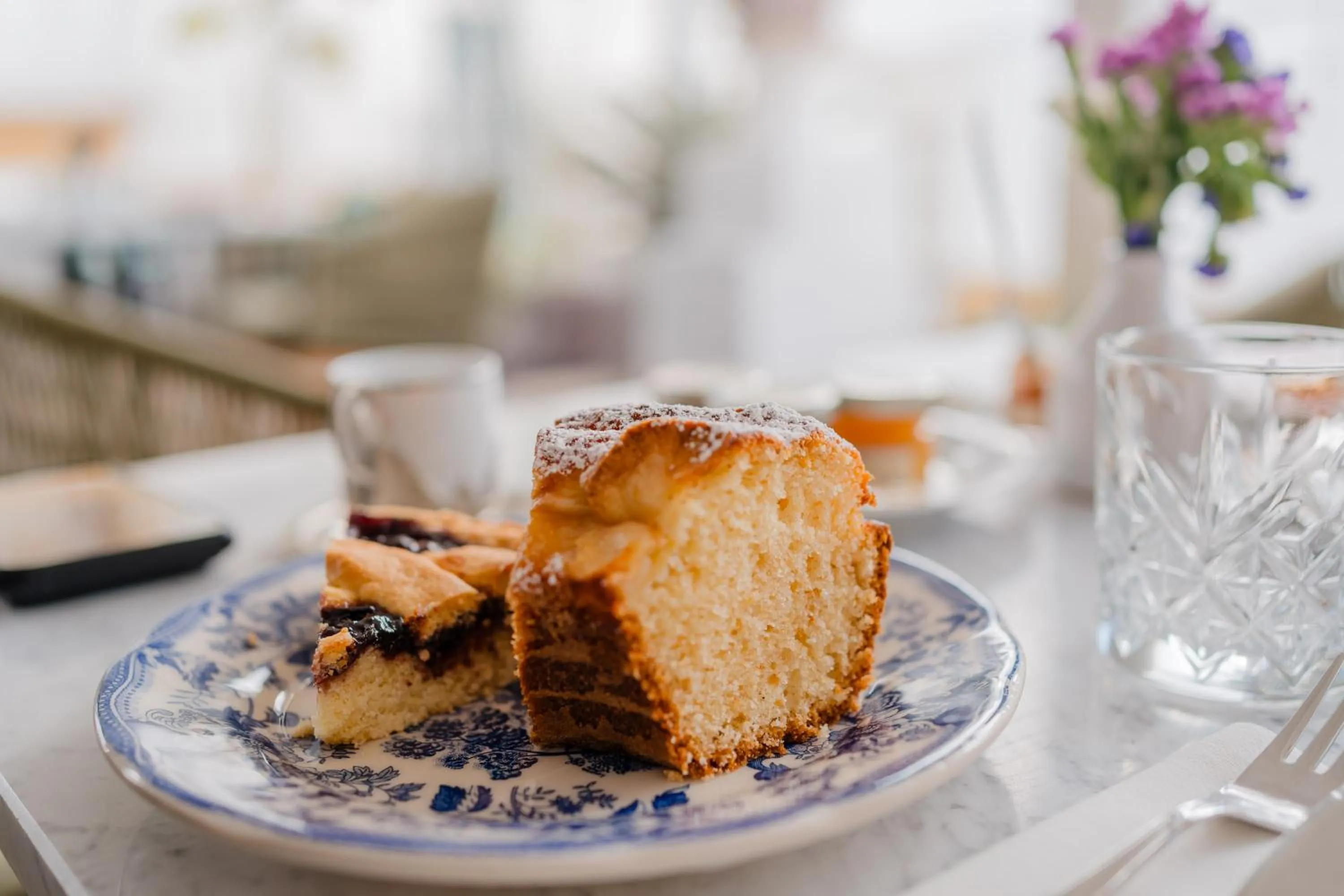 Corte Patitari - by Patitari Suites