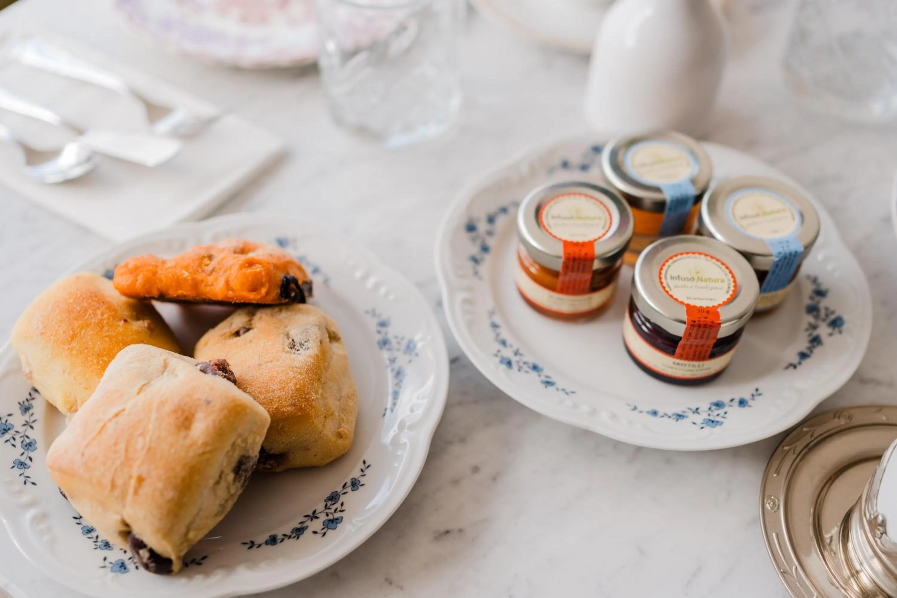 Corte Patitari - by Patitari Suites