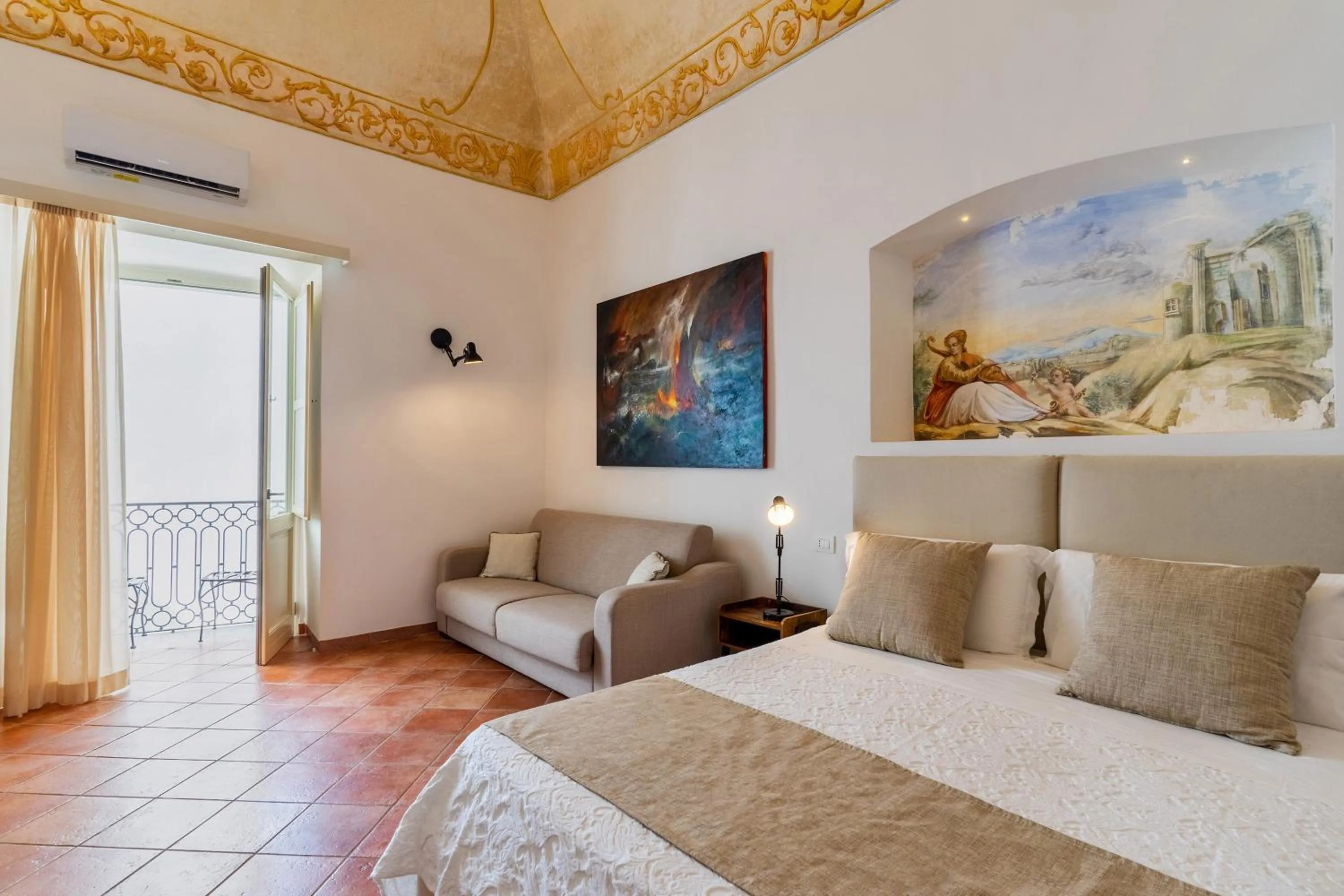 Bed in Corte Patitari - by Patitari Suites