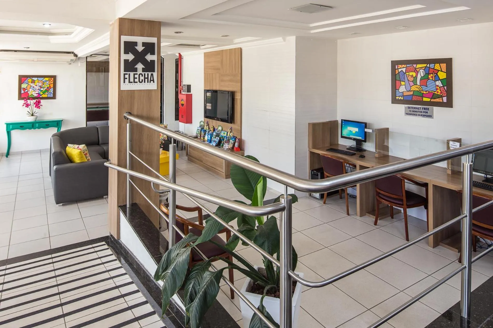 Entertainment in Torre Sol Hotel & Eventos