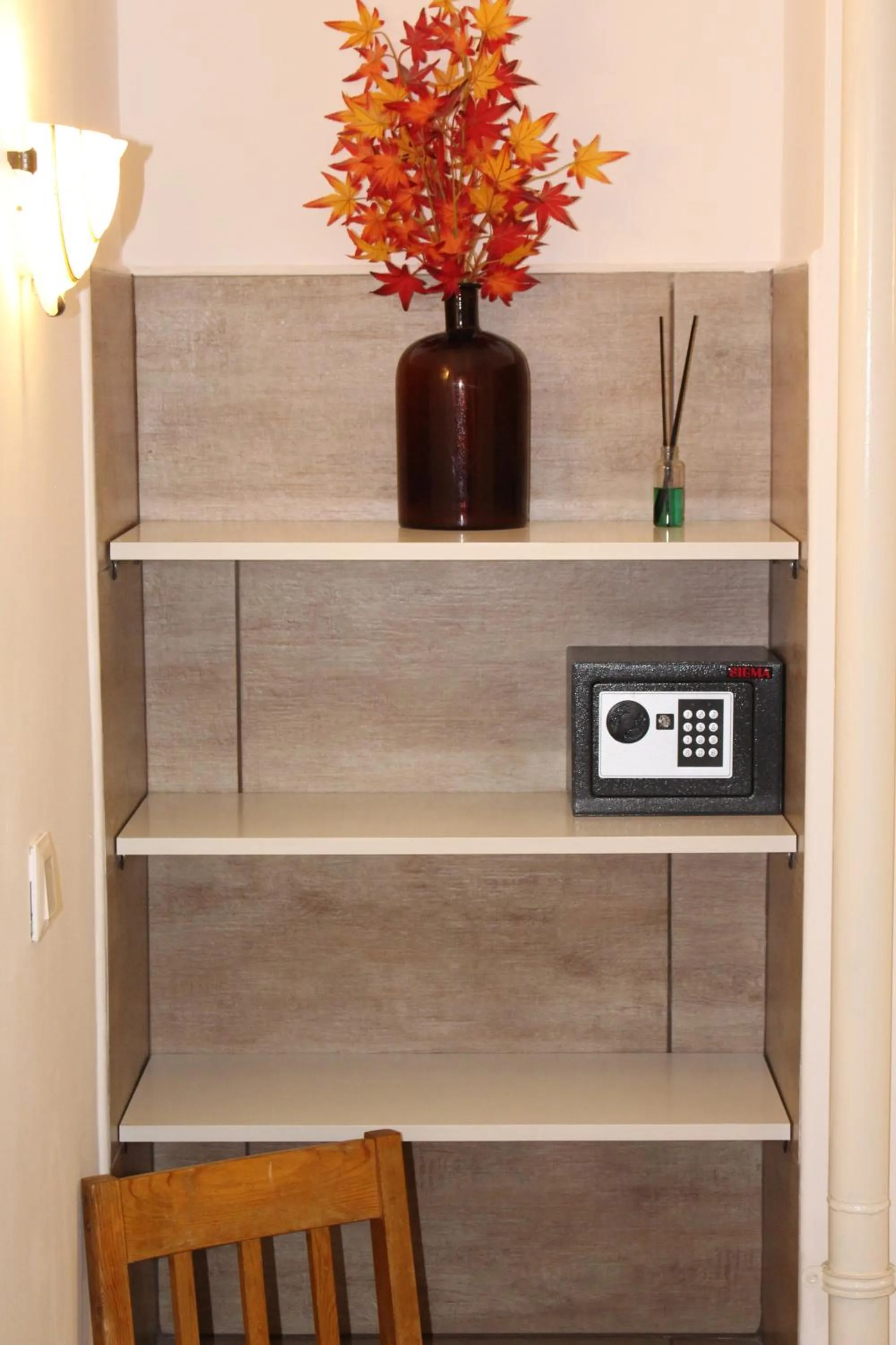 safe in Esprit Hotel