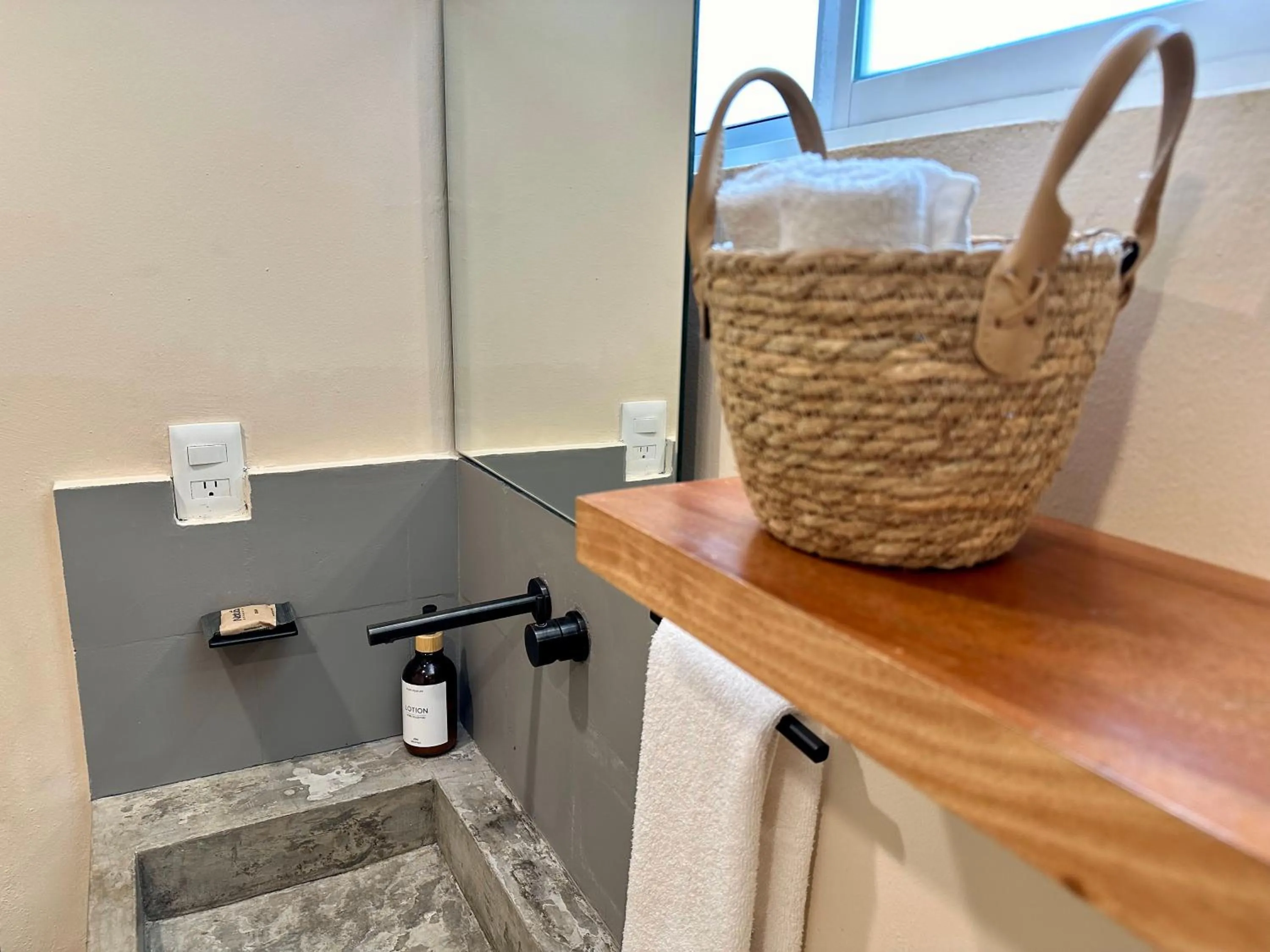 Bathroom in Pachamaya Holistic Wellness & Spa