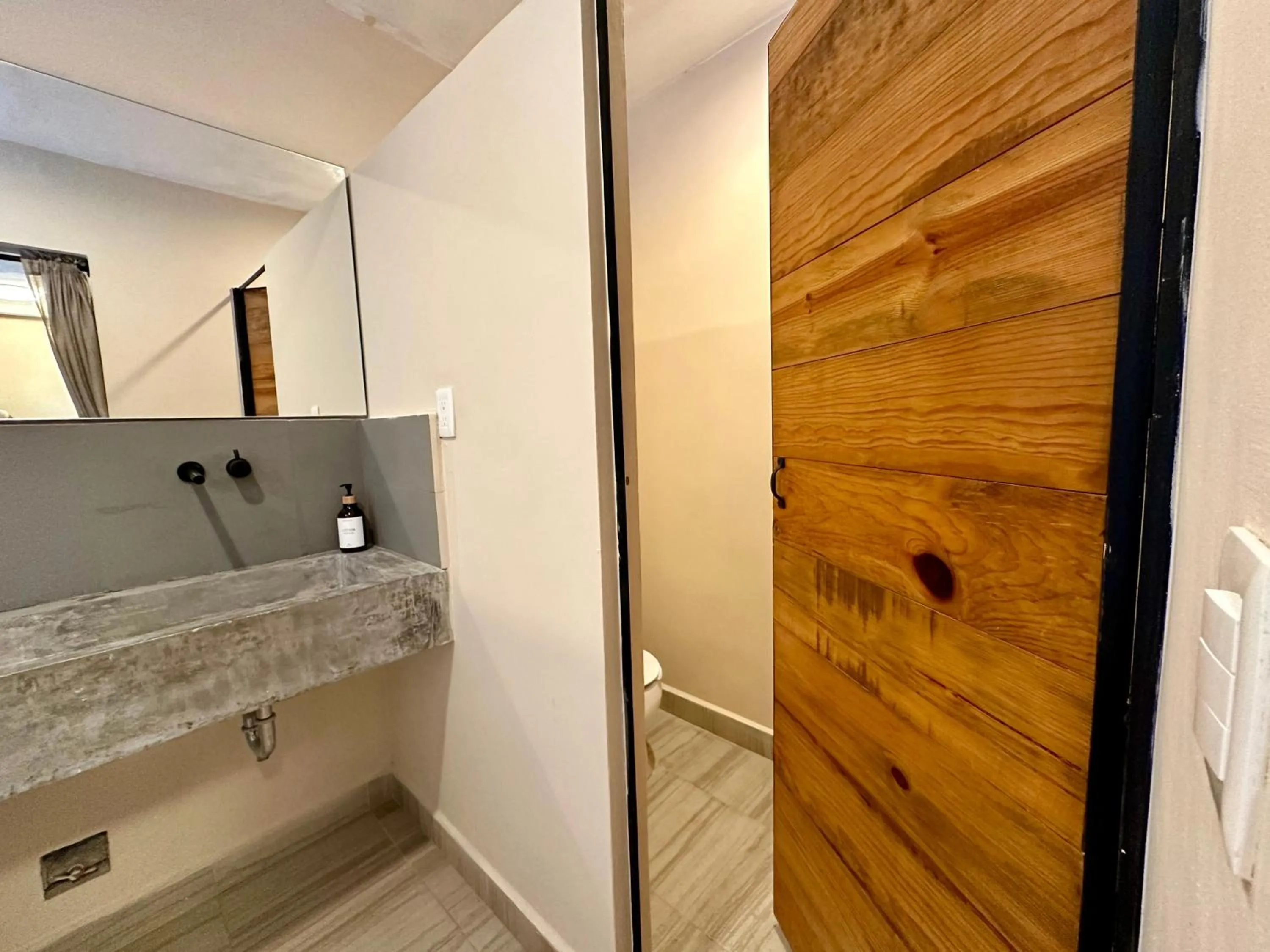 Bathroom in Pachamaya Holistic Wellness & Spa