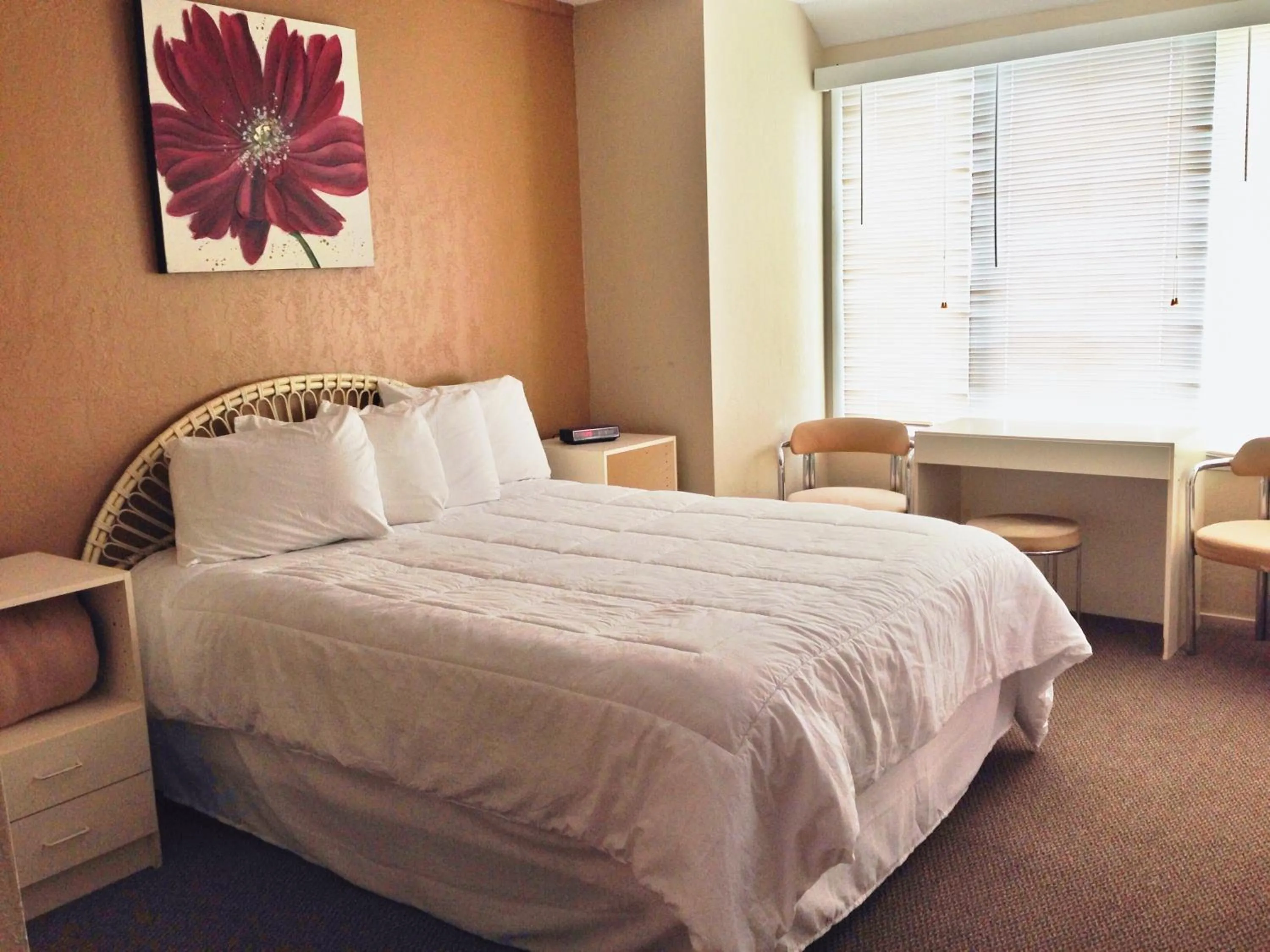 Bed in Four Seasons on the Gulf