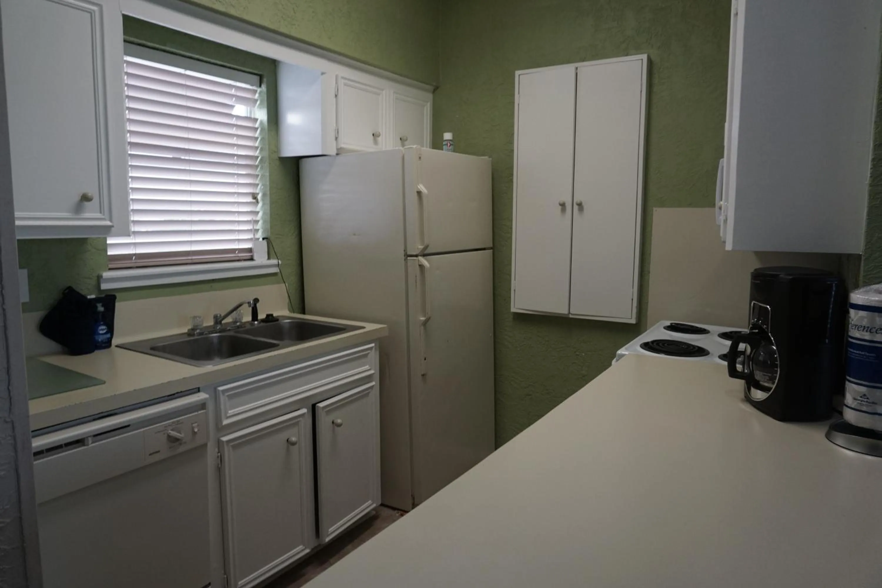 Kitchen or kitchenette in Four Seasons on the Gulf