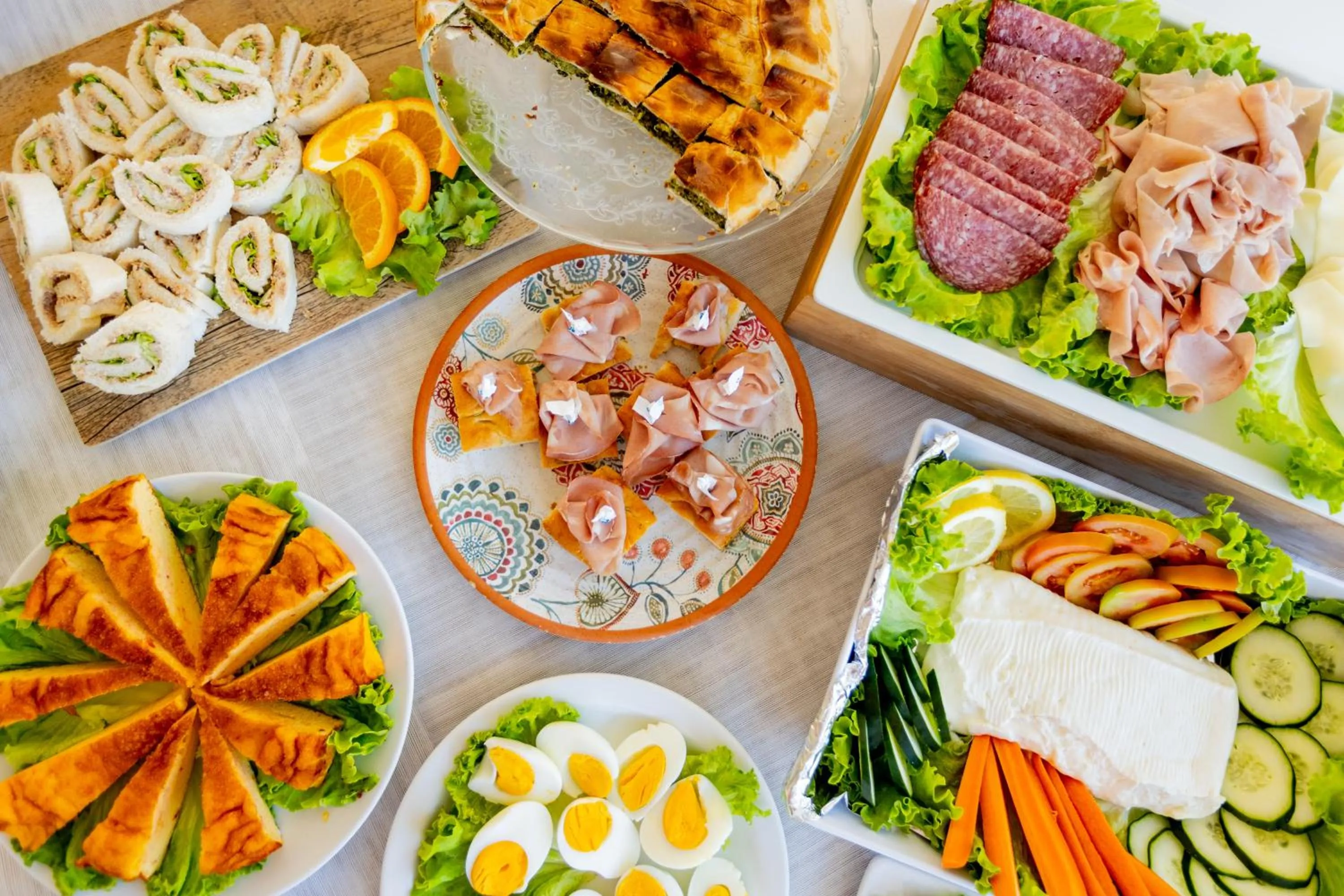 Food and drinks in Hotel Kim