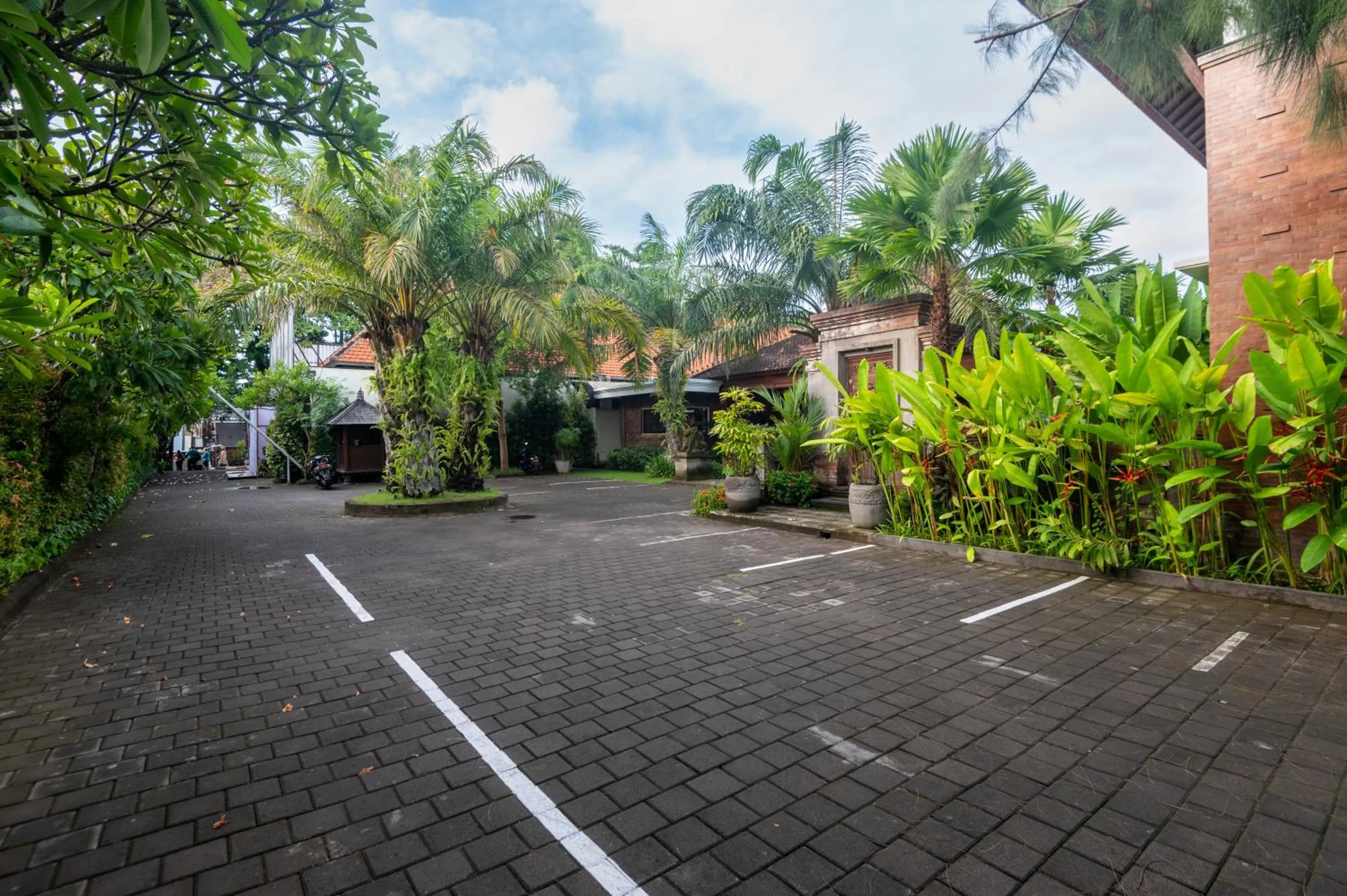 Property building in Griya Shanti Suites