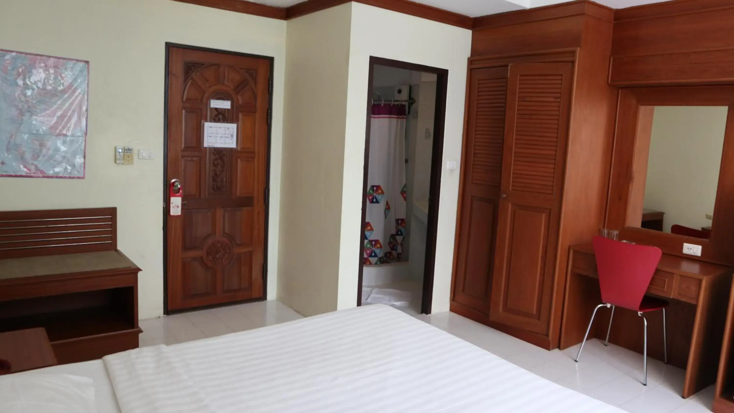 Superior Twin Room in Patong Triple P Superior Twin Room in Patong Triple P