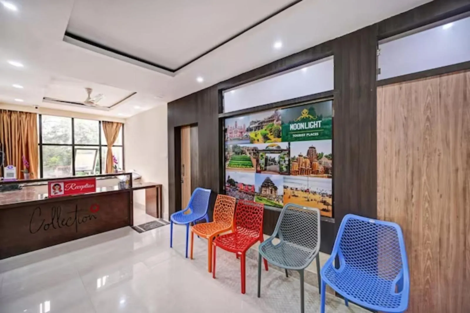 Lobby or reception in Goroomgo Hotel Moon Light Guest House Bhubaneswar - Perfect Room with Spacious Room