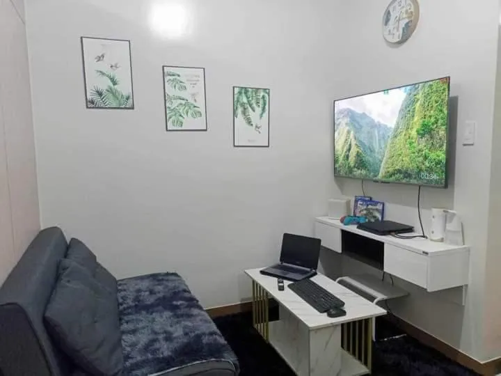 Chelsea Suite's Esthetic Staycation at Trees Residence QC