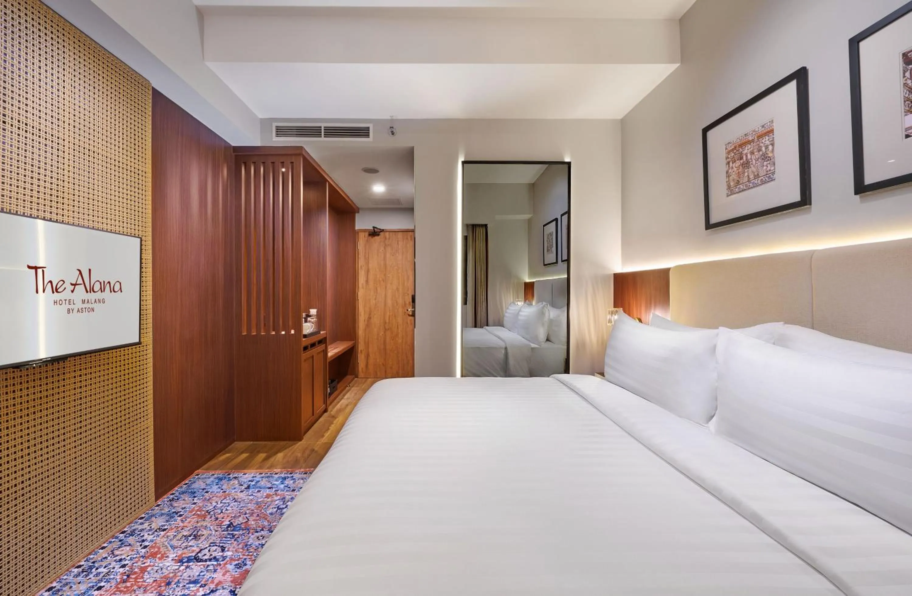 Bedroom, Bed in The Alana Hotel Malang