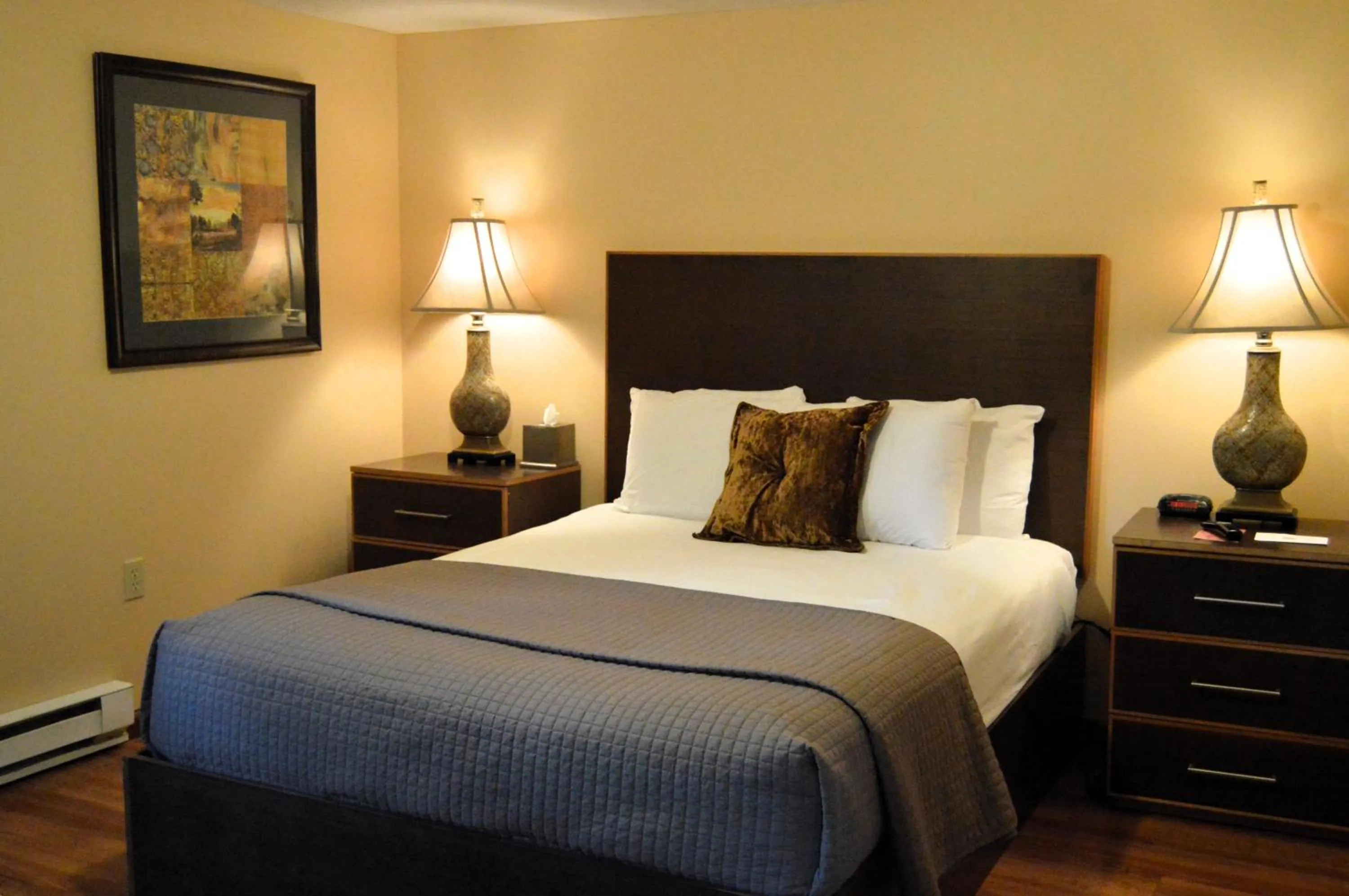 Bed in Woodfield Manor - A Sundance Vacations Property