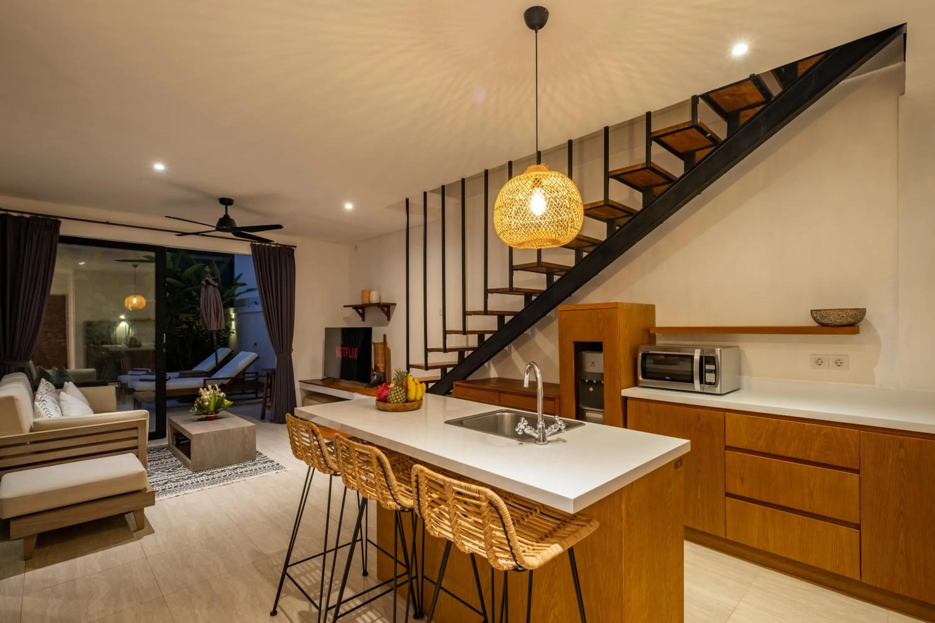 Kitchen or kitchenette in Villa Isola Gallinara