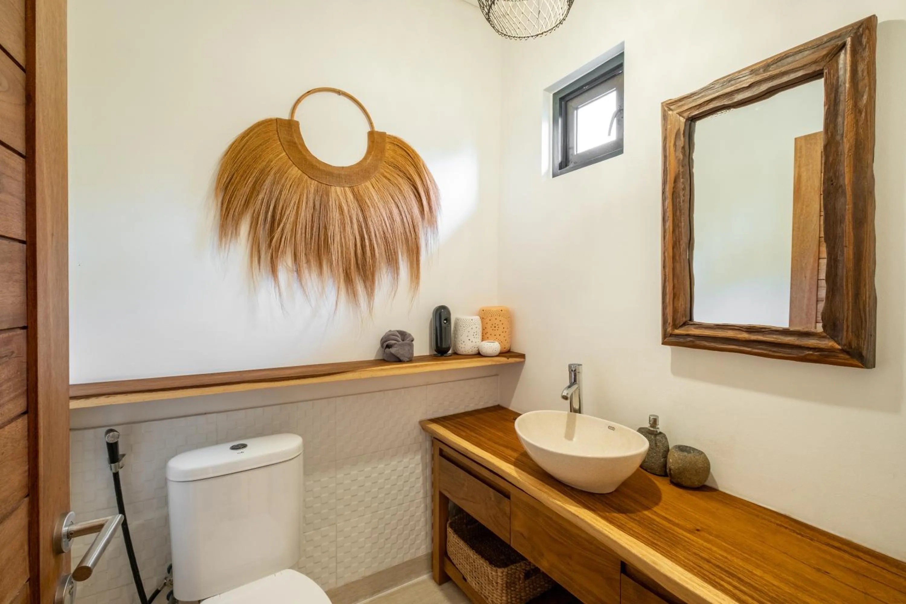 Toilet in Villa Isola Gallinara