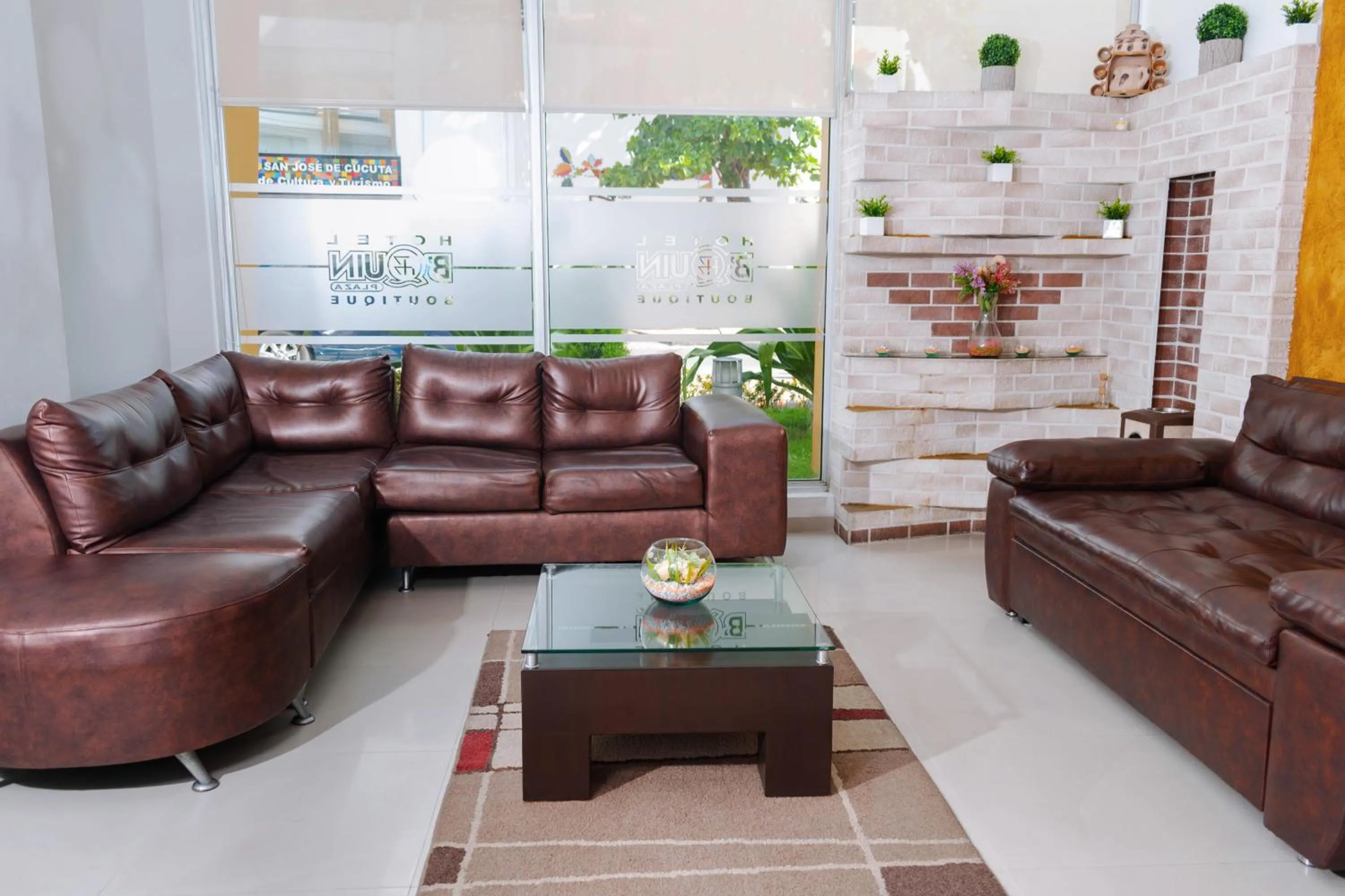 Living room in Hotel B`Quin Plaza Cúcuta